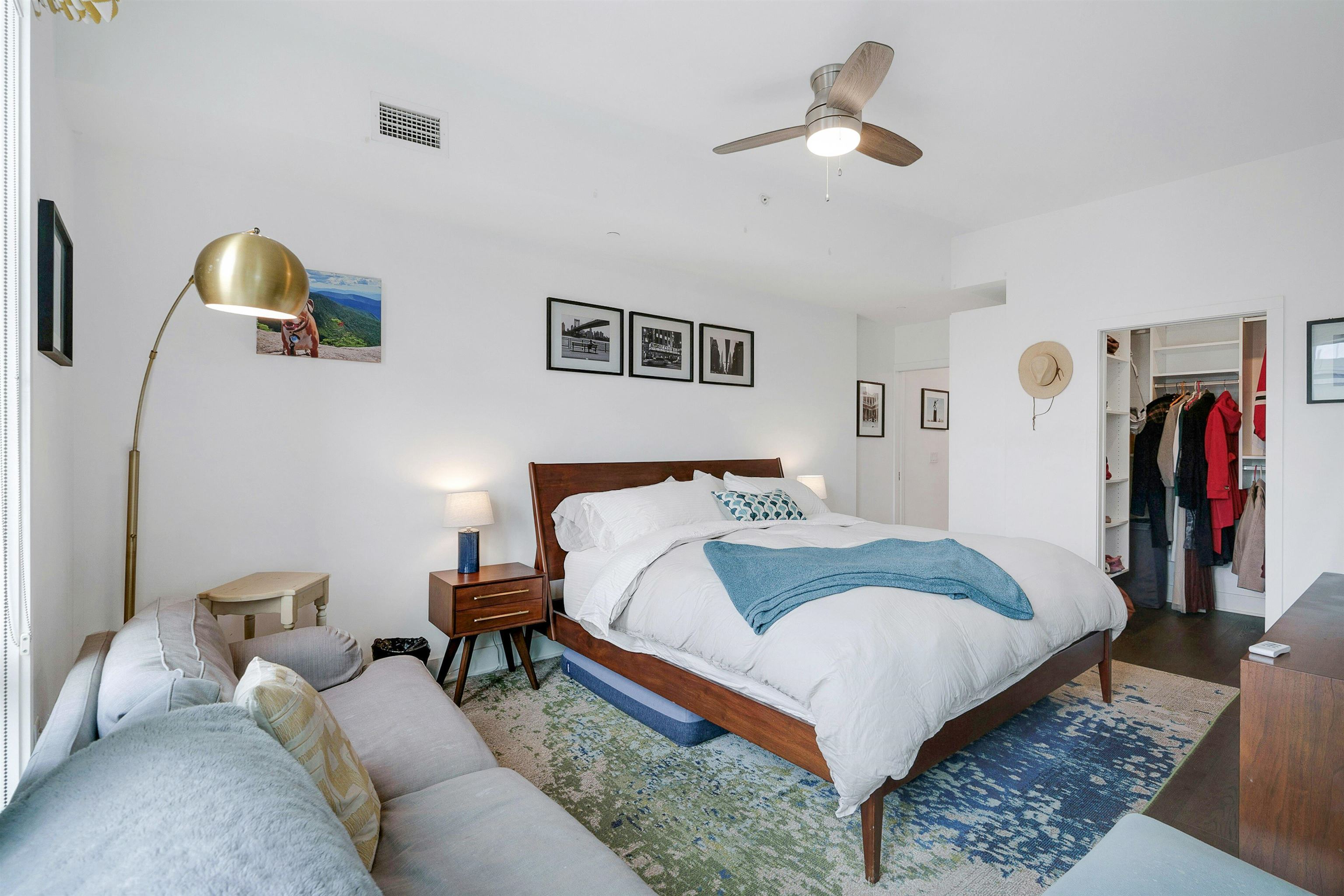 380 NEWARK AVE #606