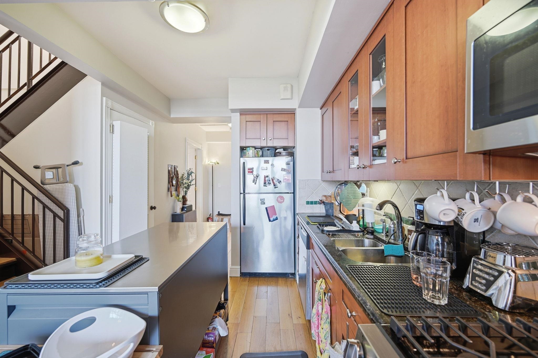 300 COMMUNIPAW AVE #306