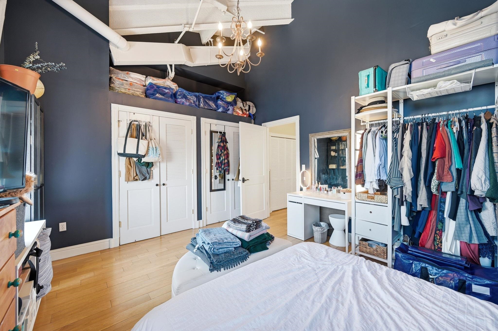 300 COMMUNIPAW AVE #306