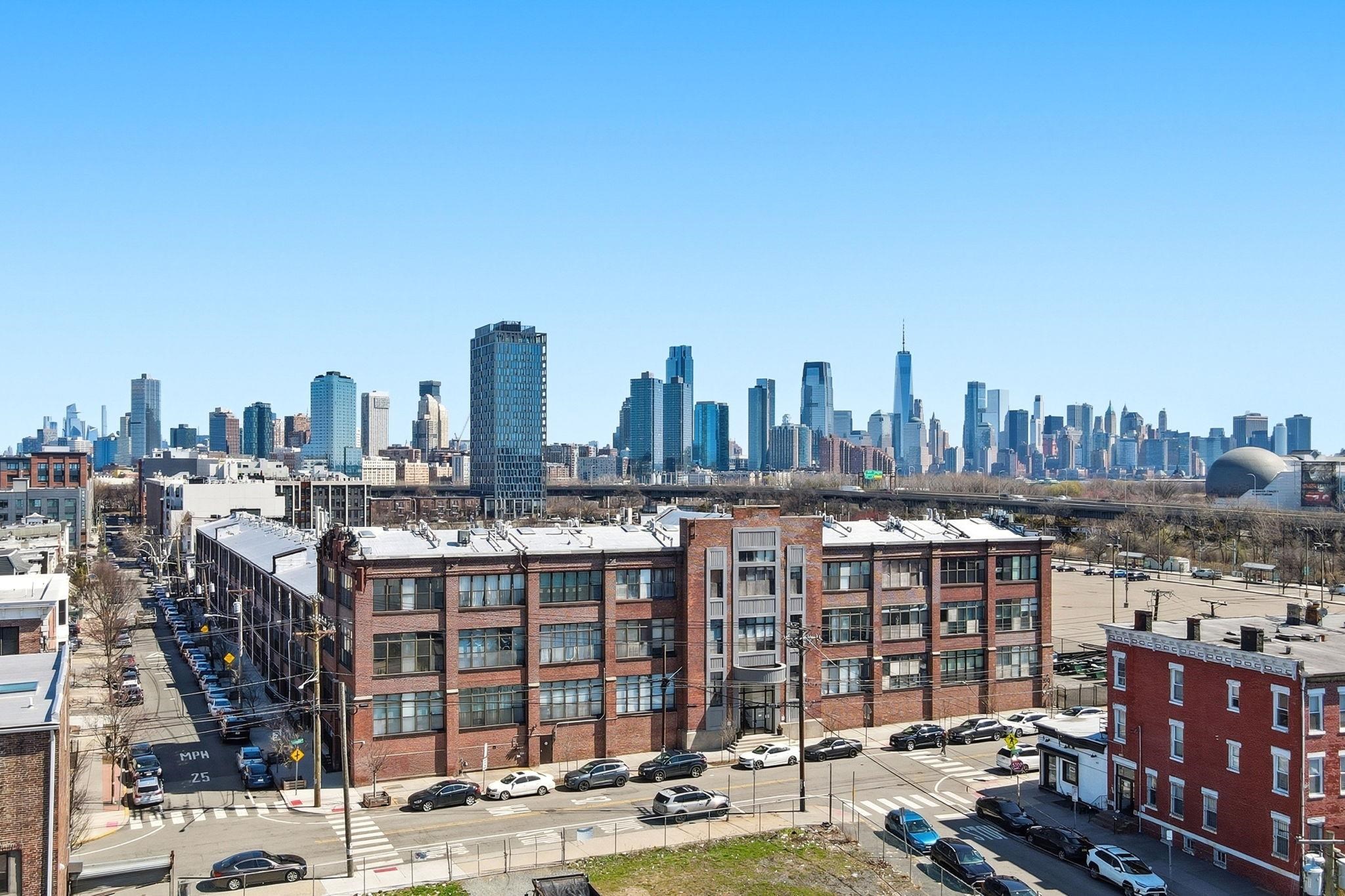 300 COMMUNIPAW AVE #306