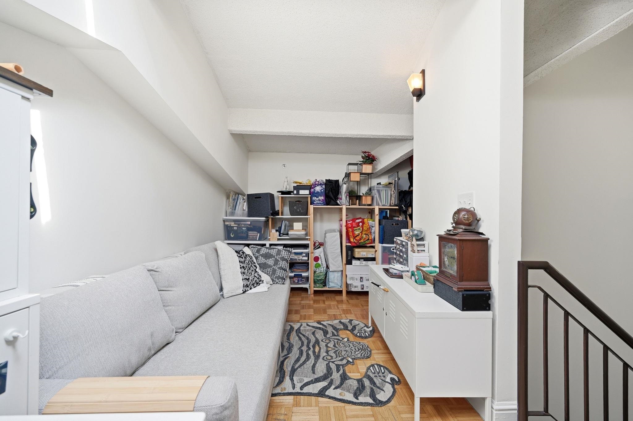 300 COMMUNIPAW AVE #306