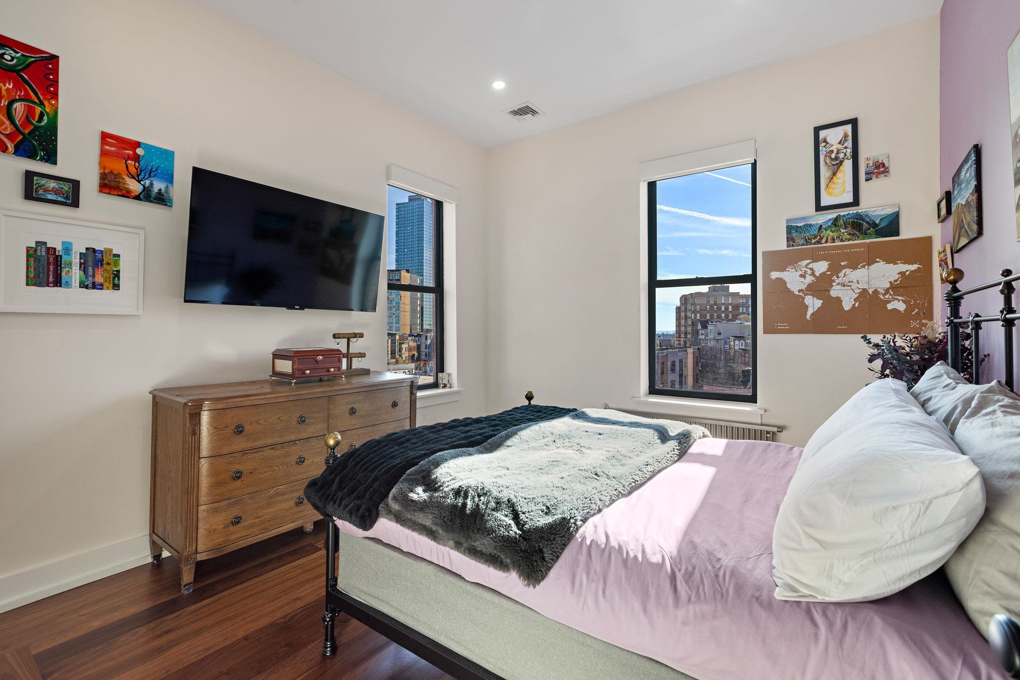 277 YORK ST #501