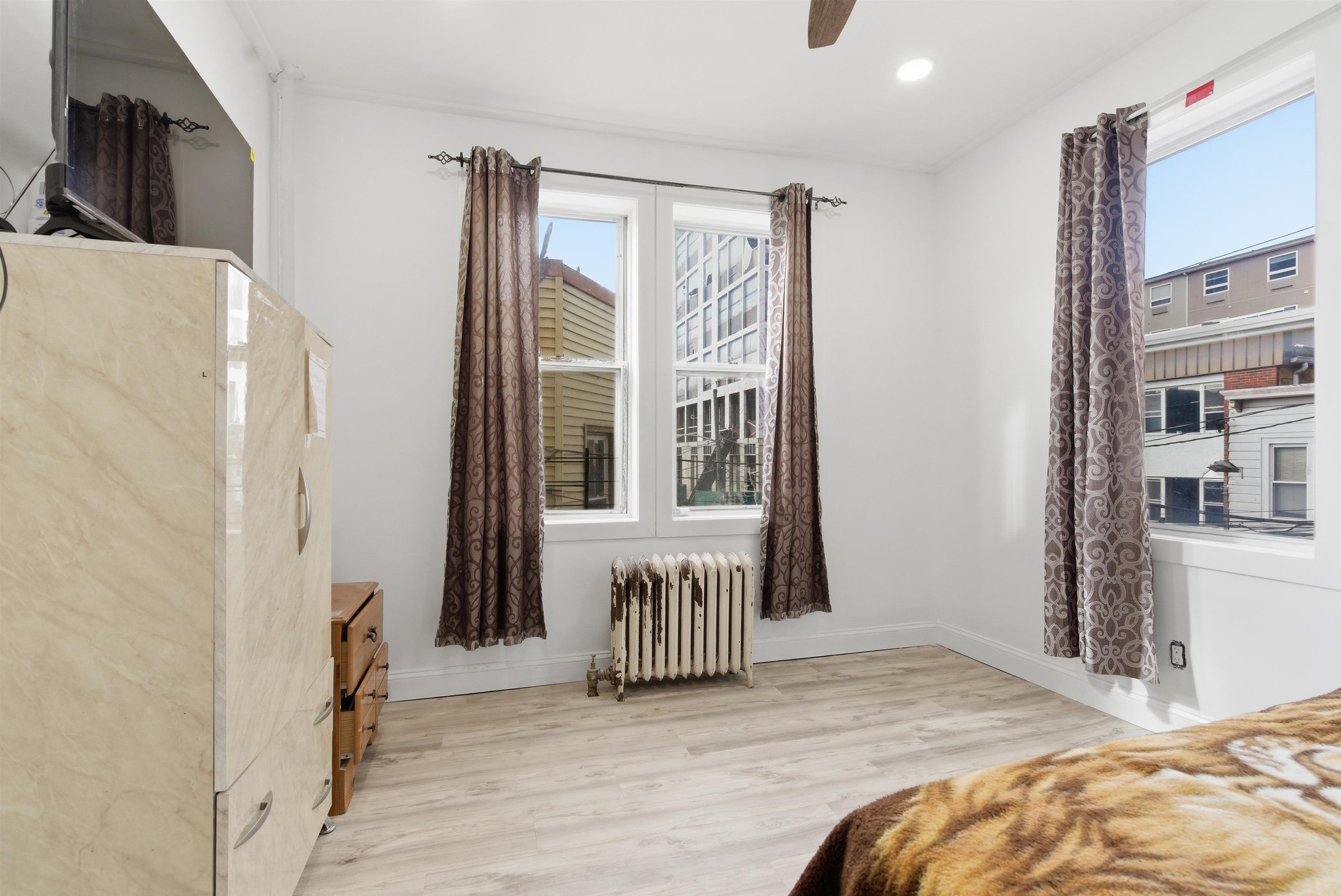 103-105 WESTOVER PL #3