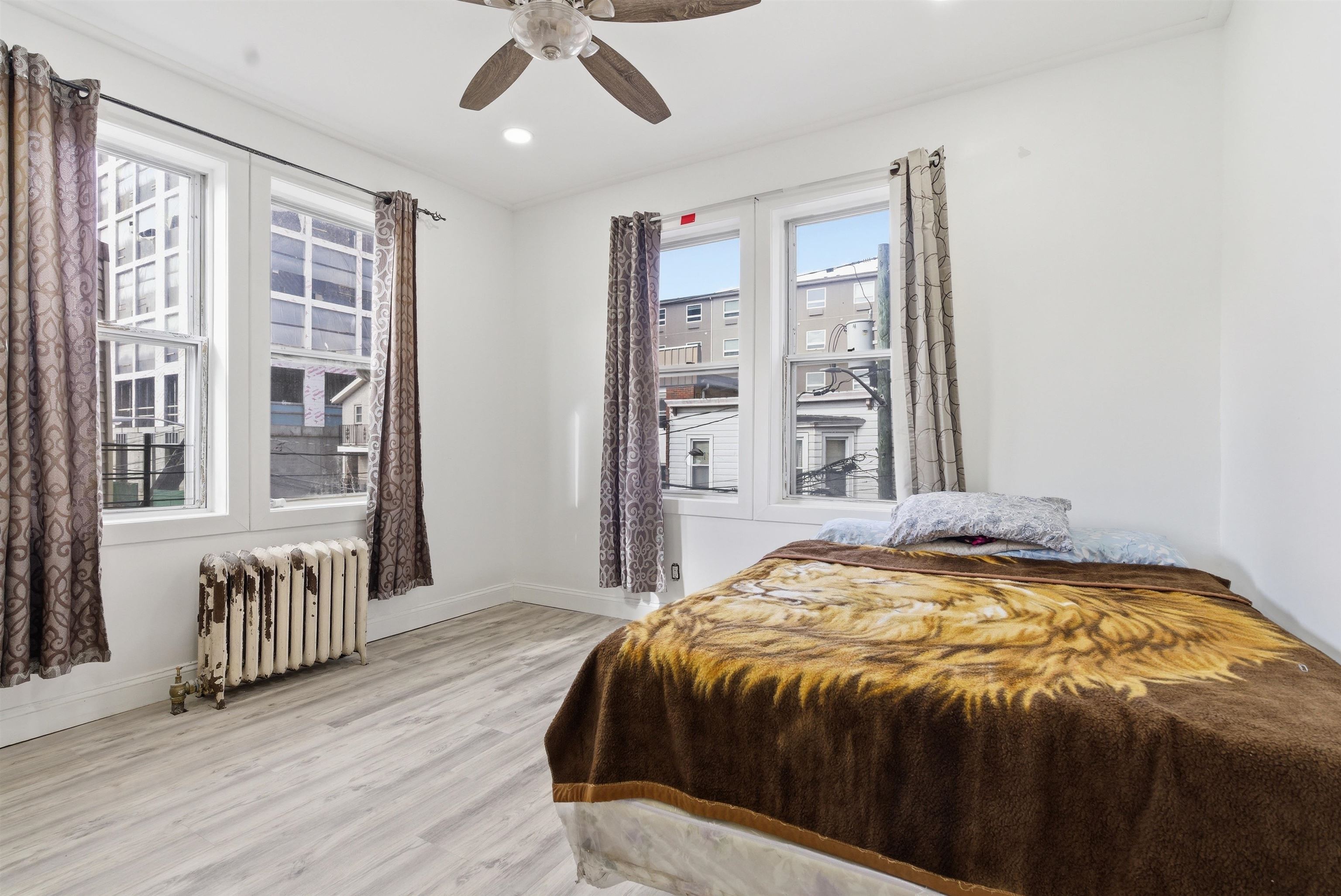 103-105 WESTOVER PL #3