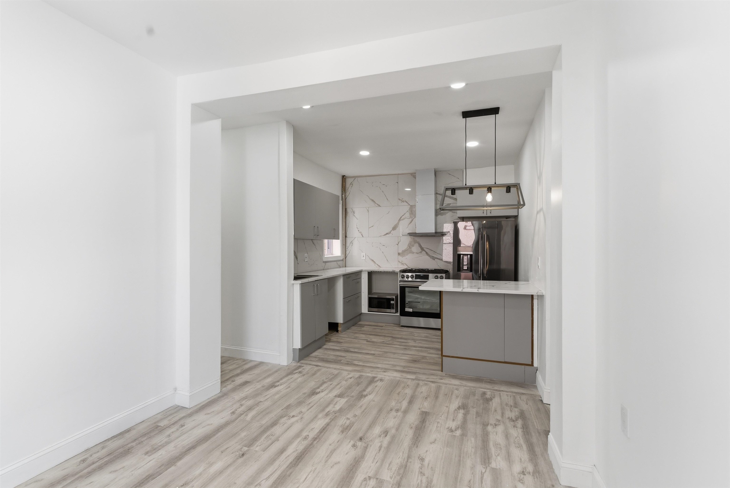 103-105 WESTOVER PL #3