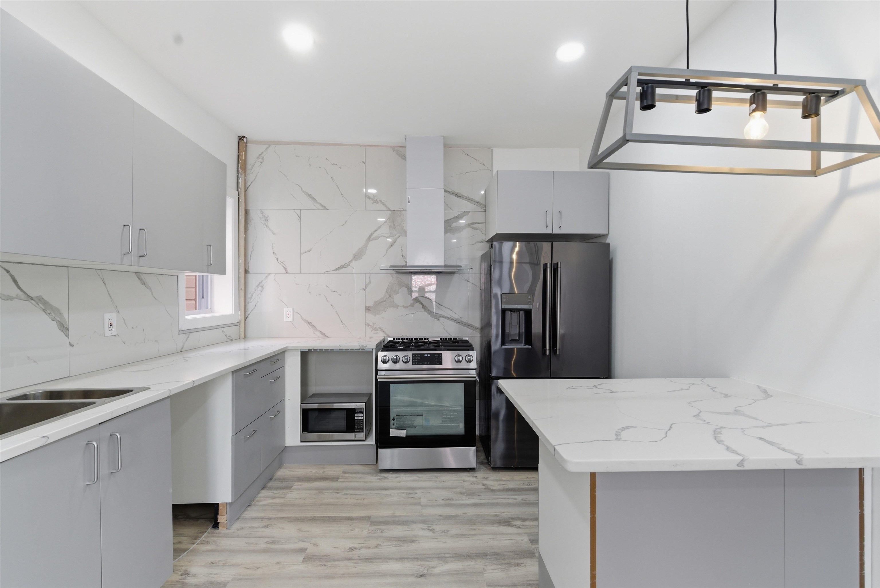 103-105 WESTOVER PL #3