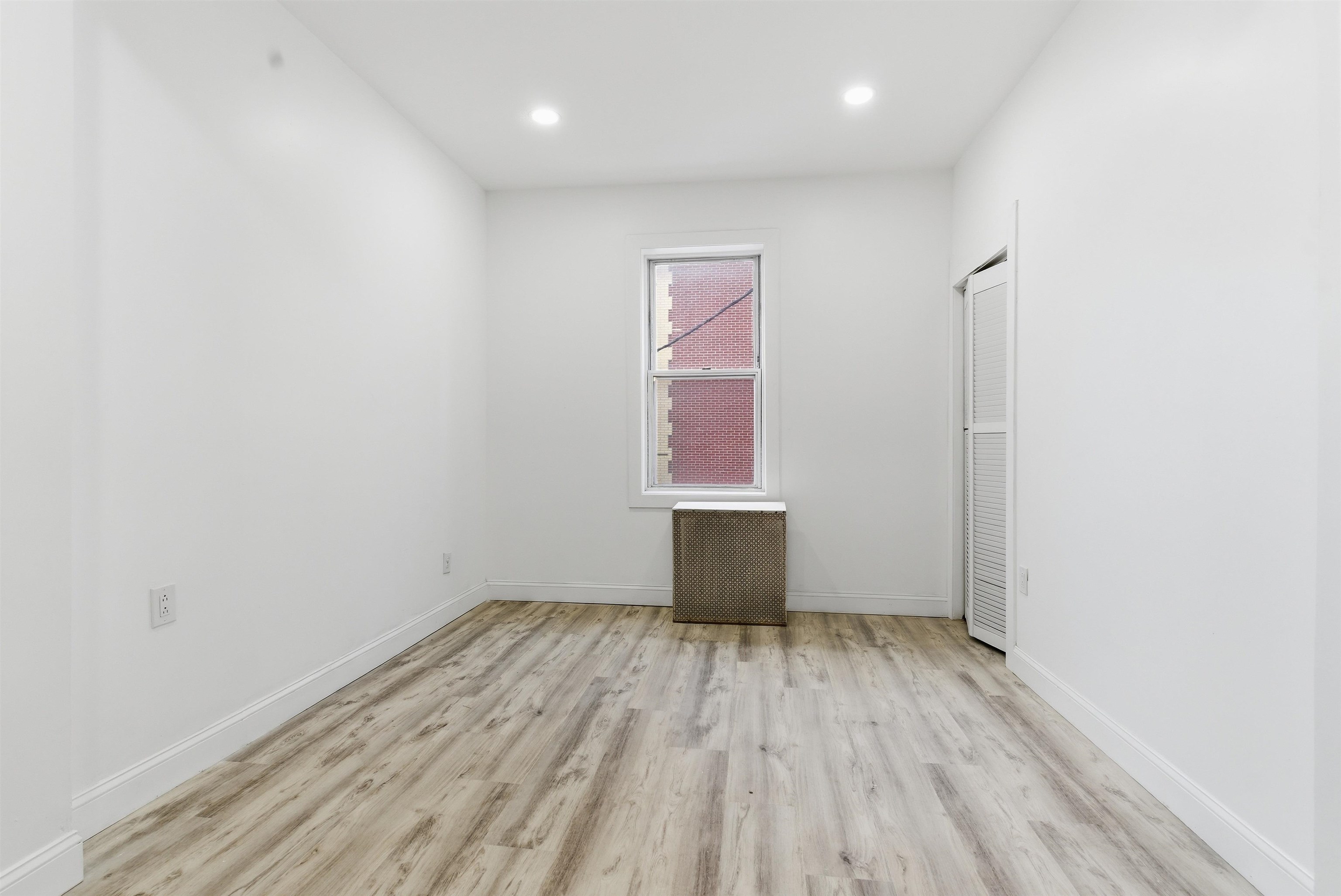 103-105 WESTOVER PL #3