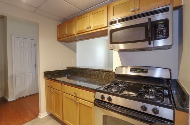 186 WAYNE ST #320D