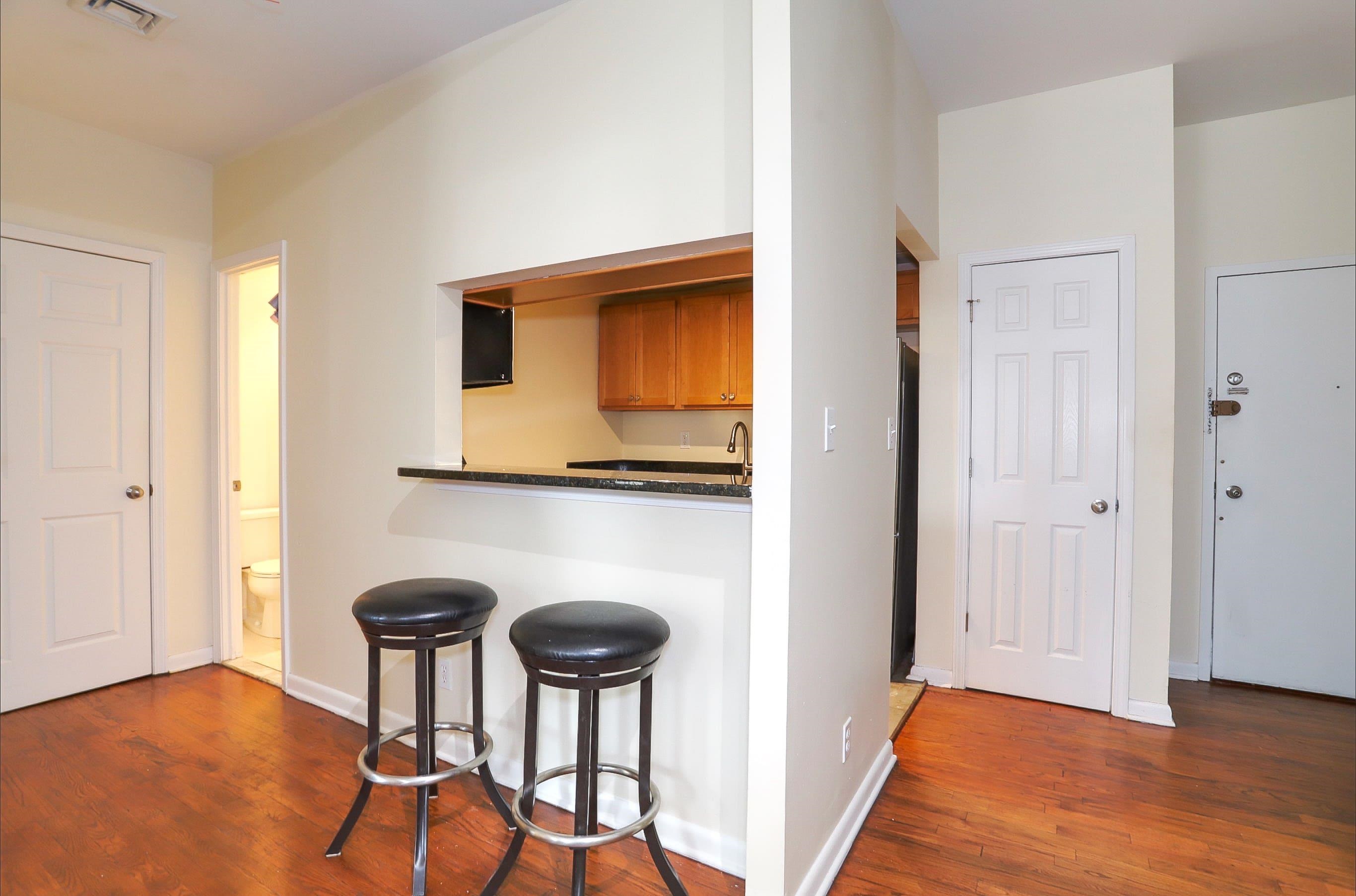 186 WAYNE ST #320D