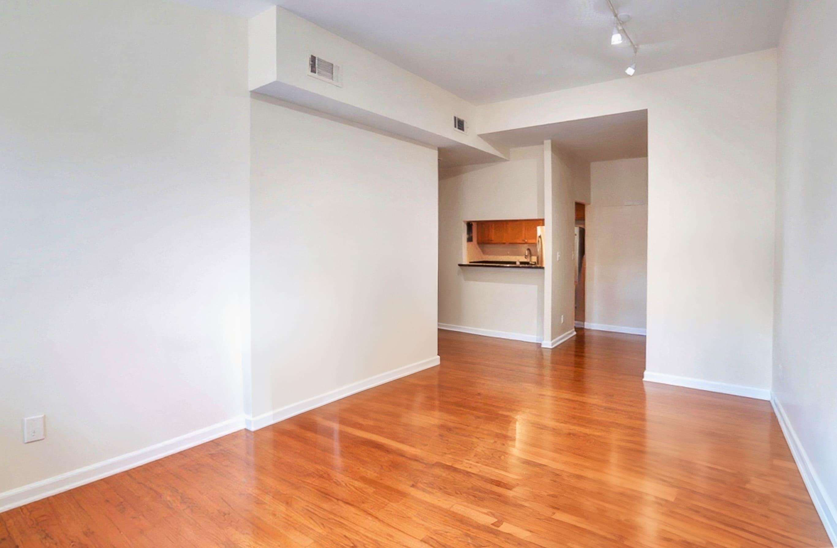 186 WAYNE ST #320D