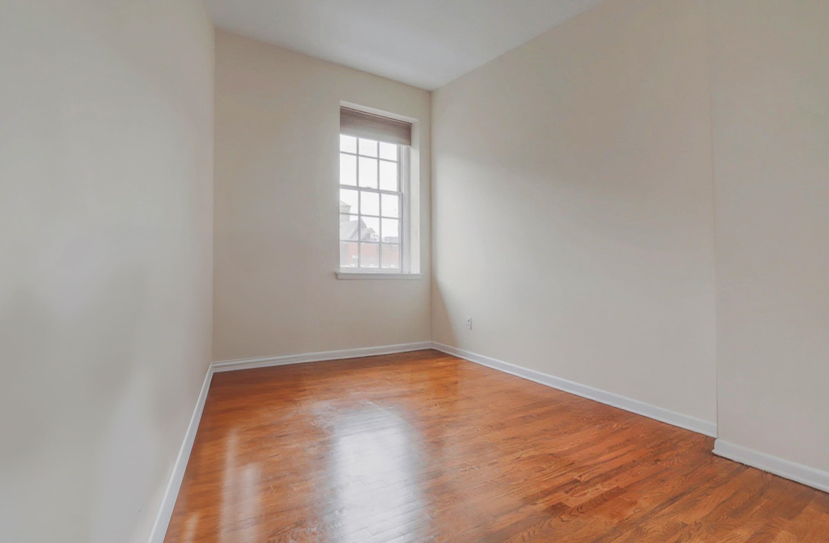 186 WAYNE ST #320D