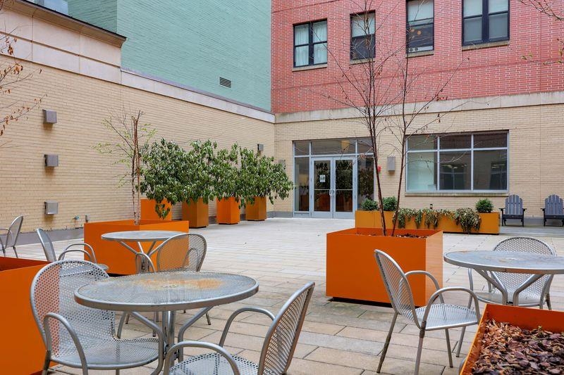 232 PAVONIA AVE #312