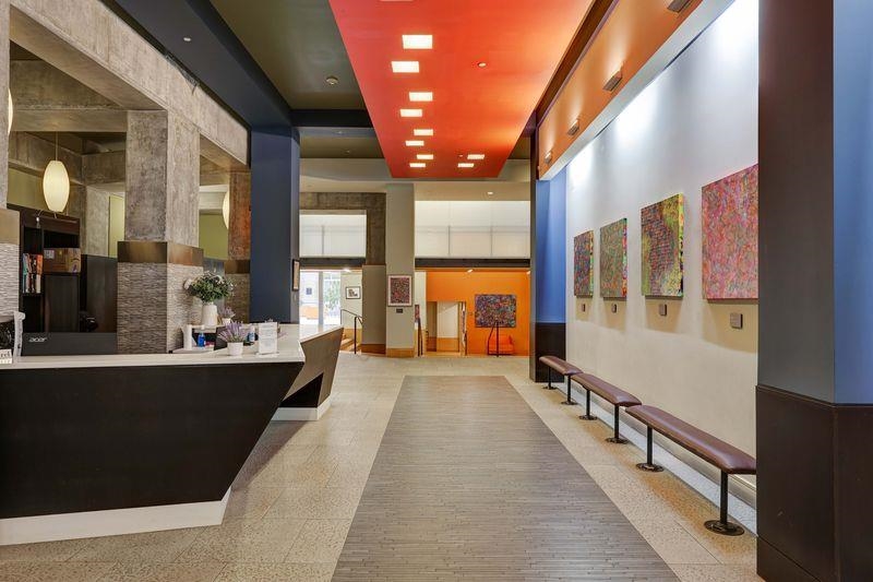 232 PAVONIA AVE #312