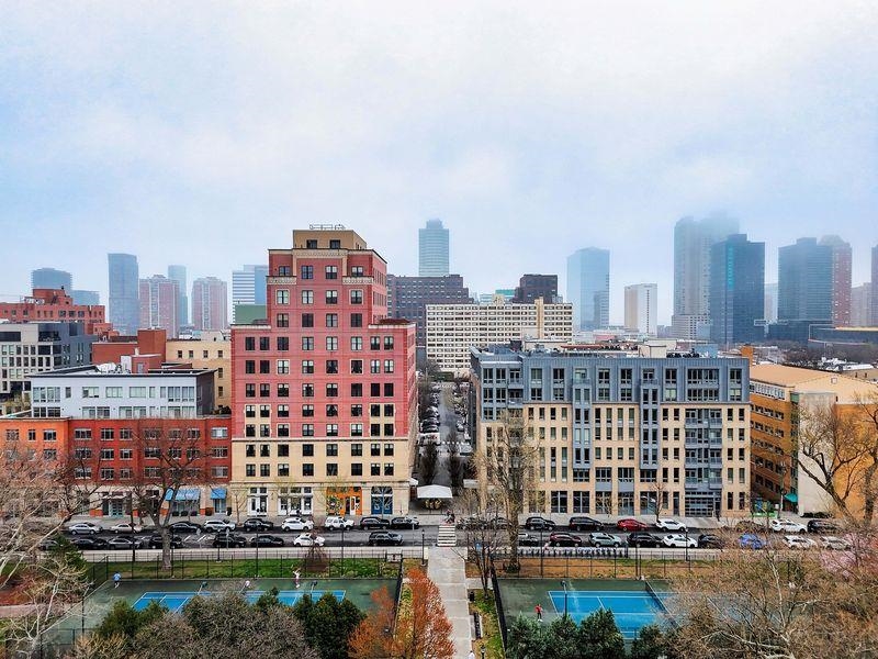 232 PAVONIA AVE #312