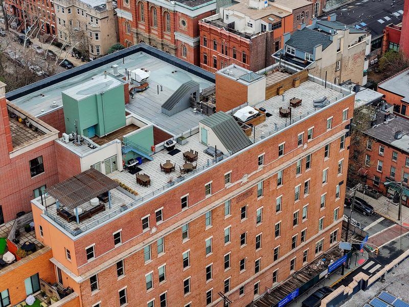 232 PAVONIA AVE #312