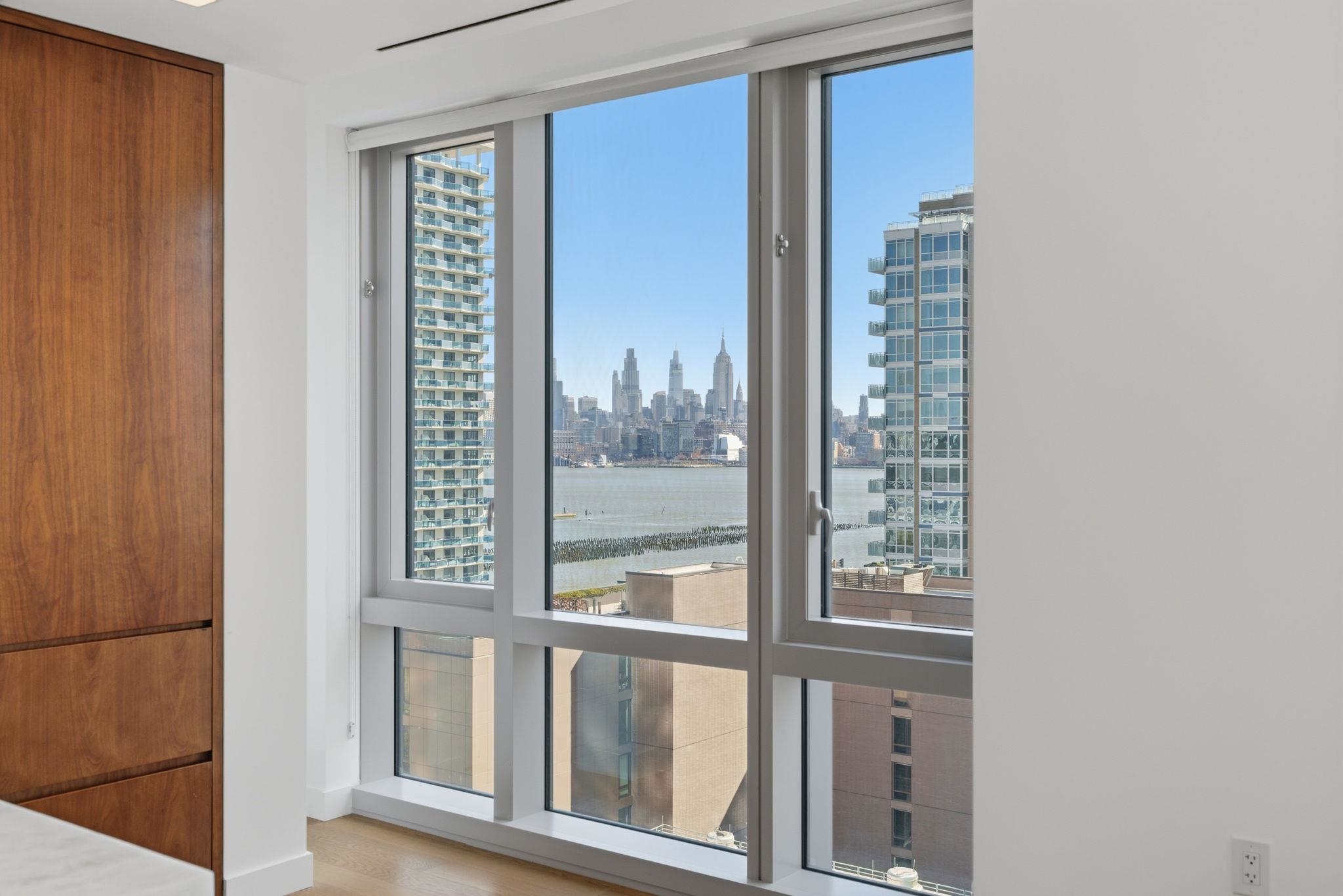 75 PARK LANE SOUTH #1007