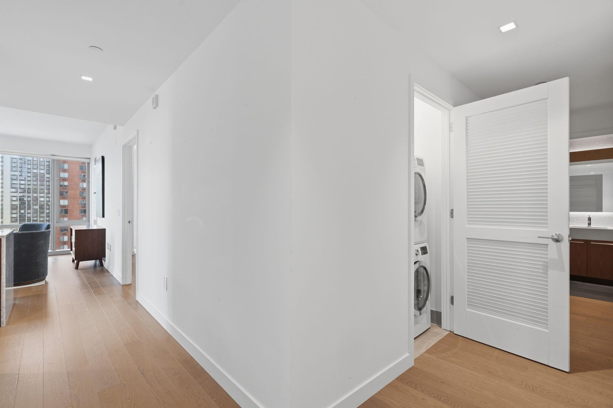 75 PARK LANE SOUTH #1007