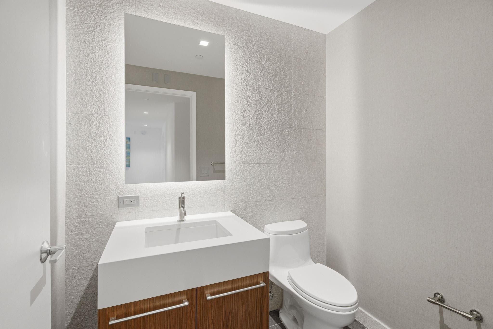 75 PARK LANE SOUTH #1007