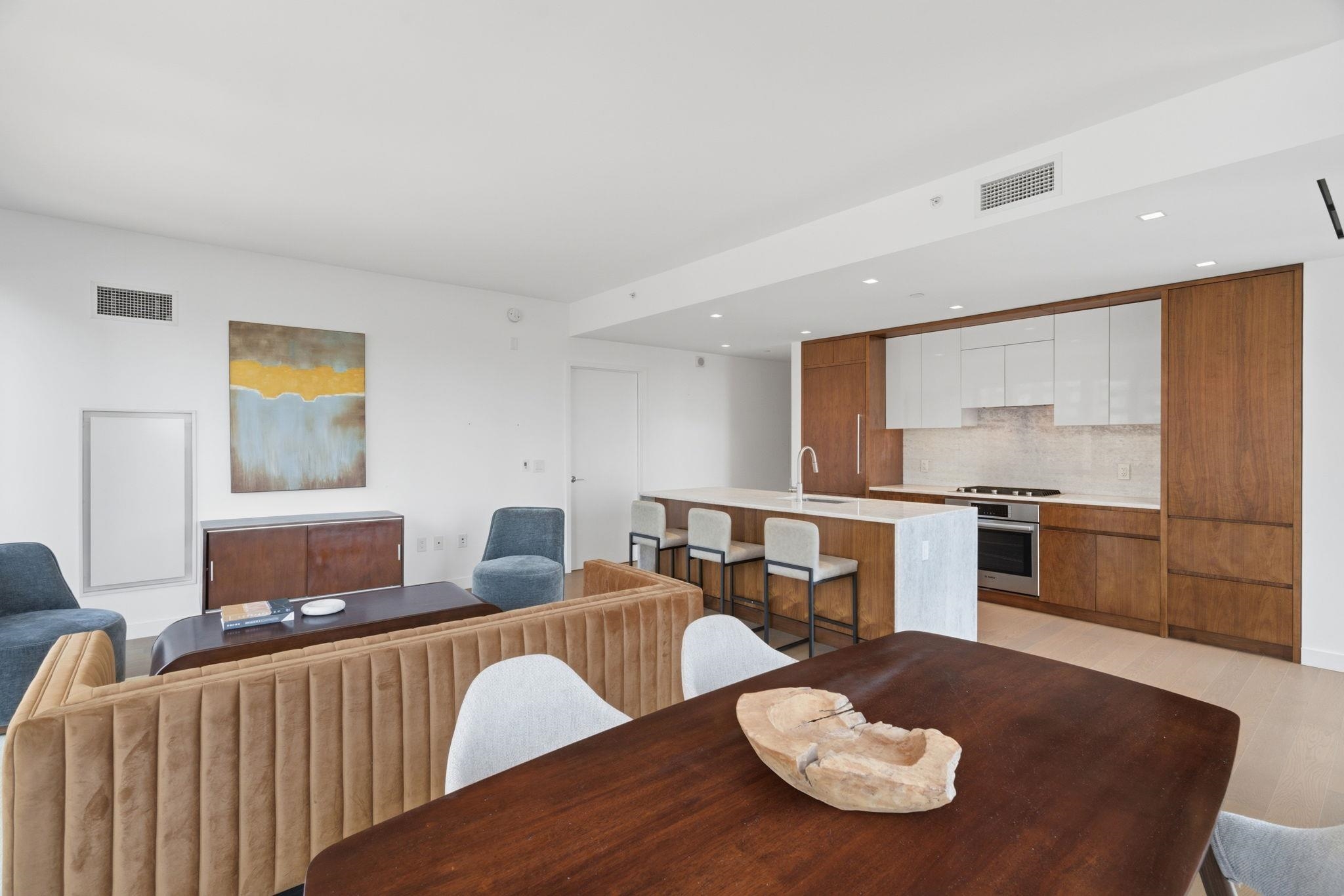 75 PARK LANE SOUTH #1007