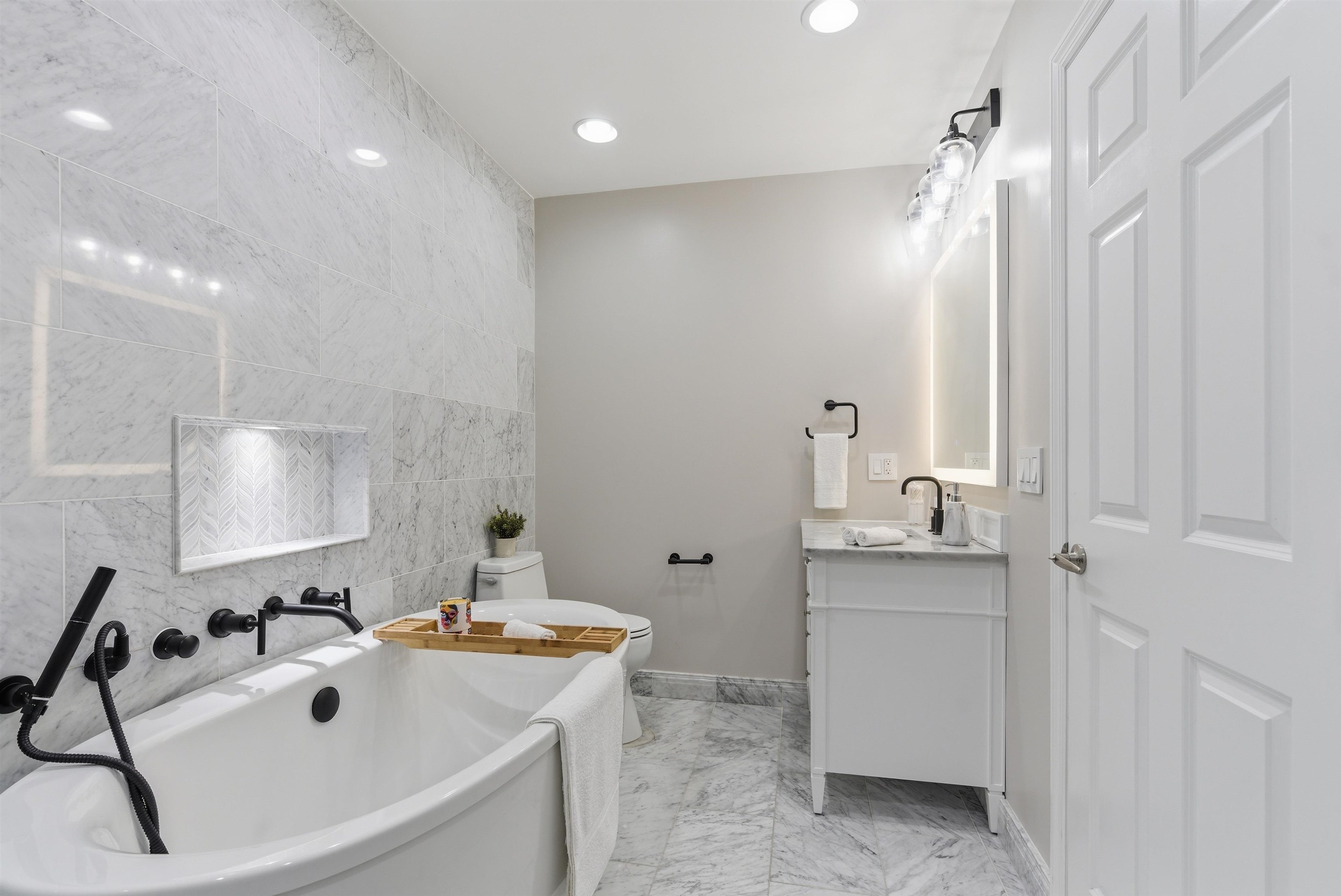 26 AVENUE AT PORT IMPERIAL #417