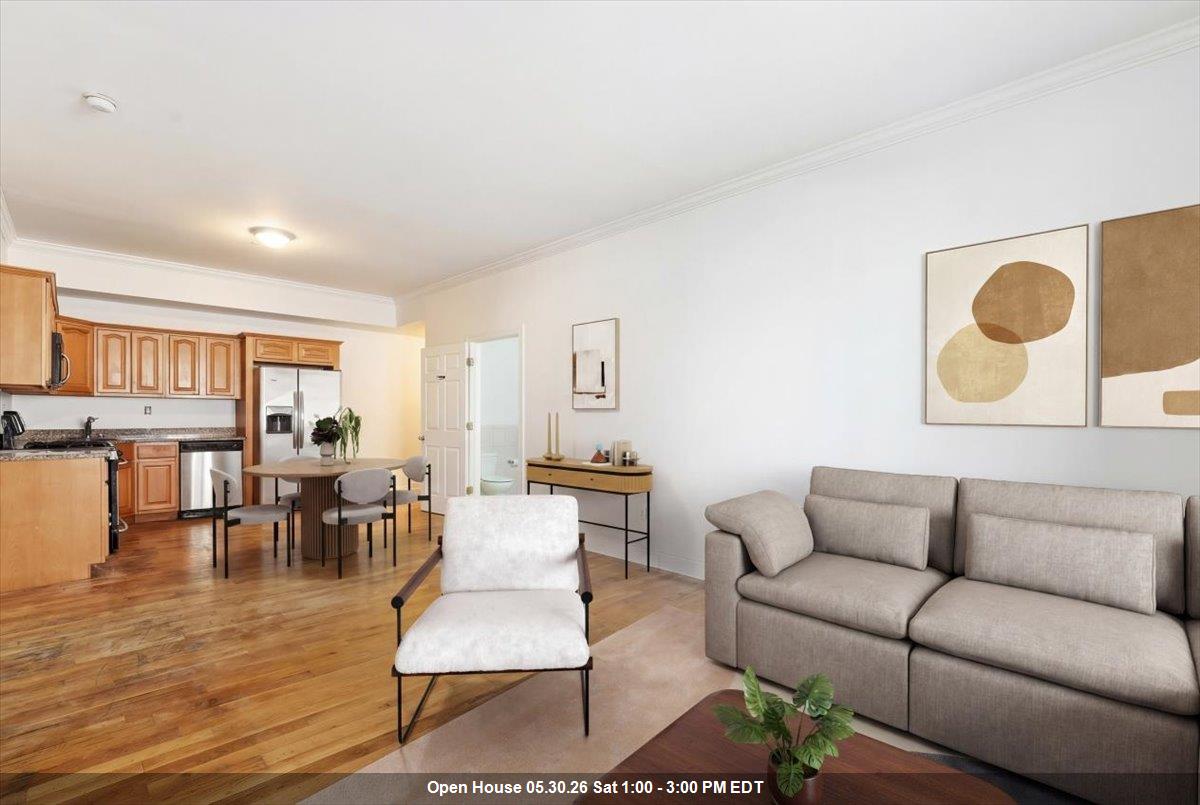 85 BROADWAY - Photo 1