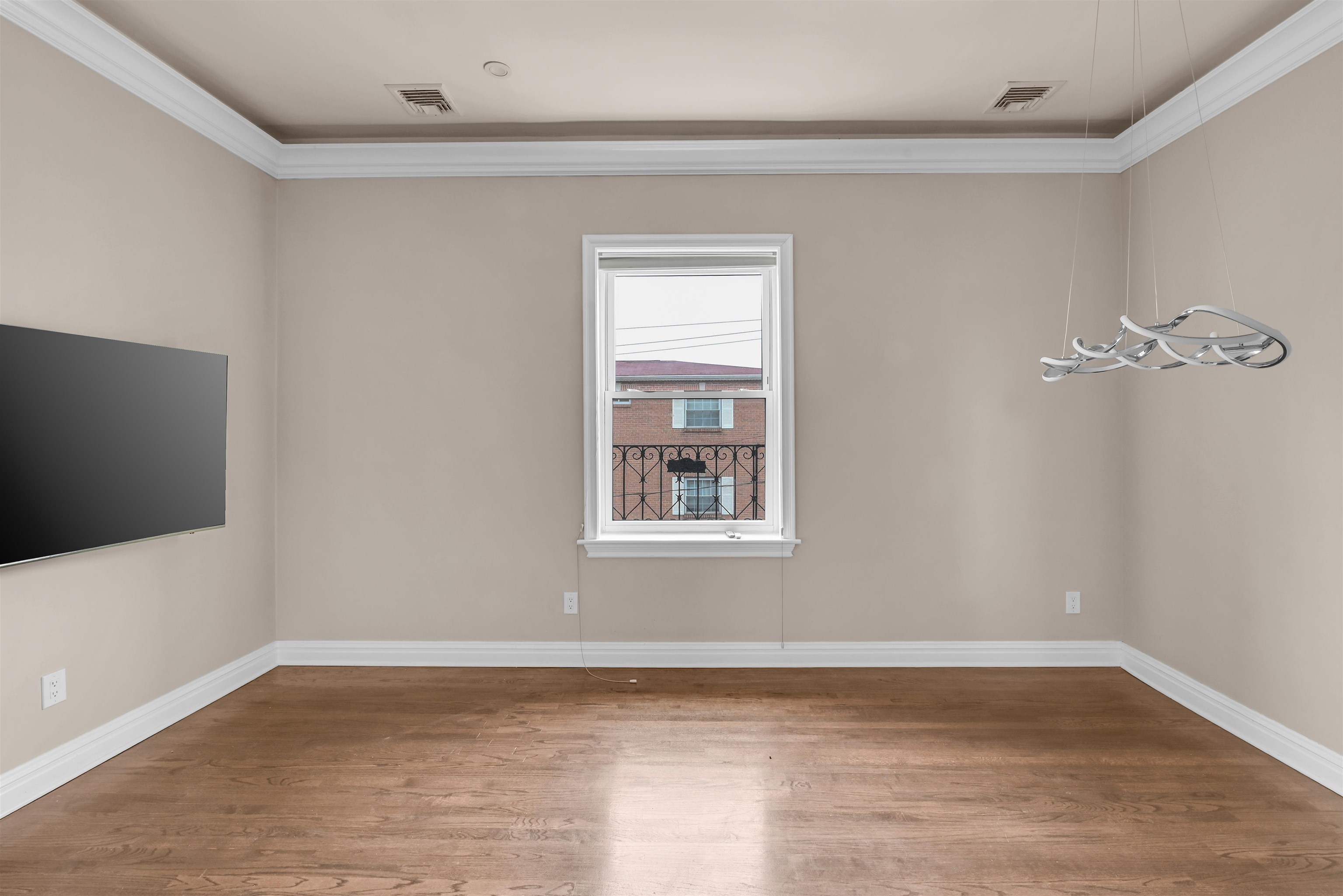 6816 BELLEVUE AVE #3A