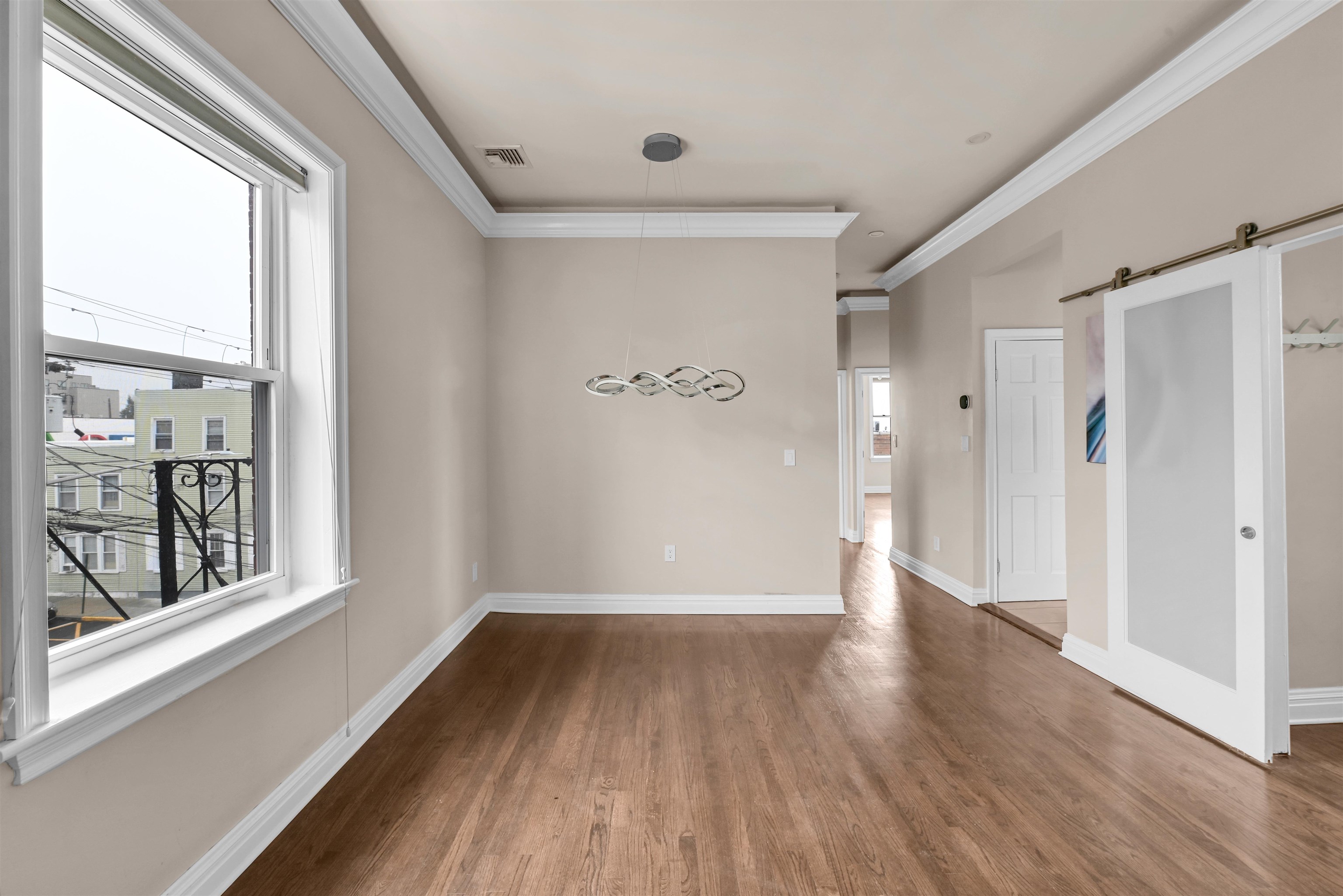 6816 BELLEVUE AVE #3A