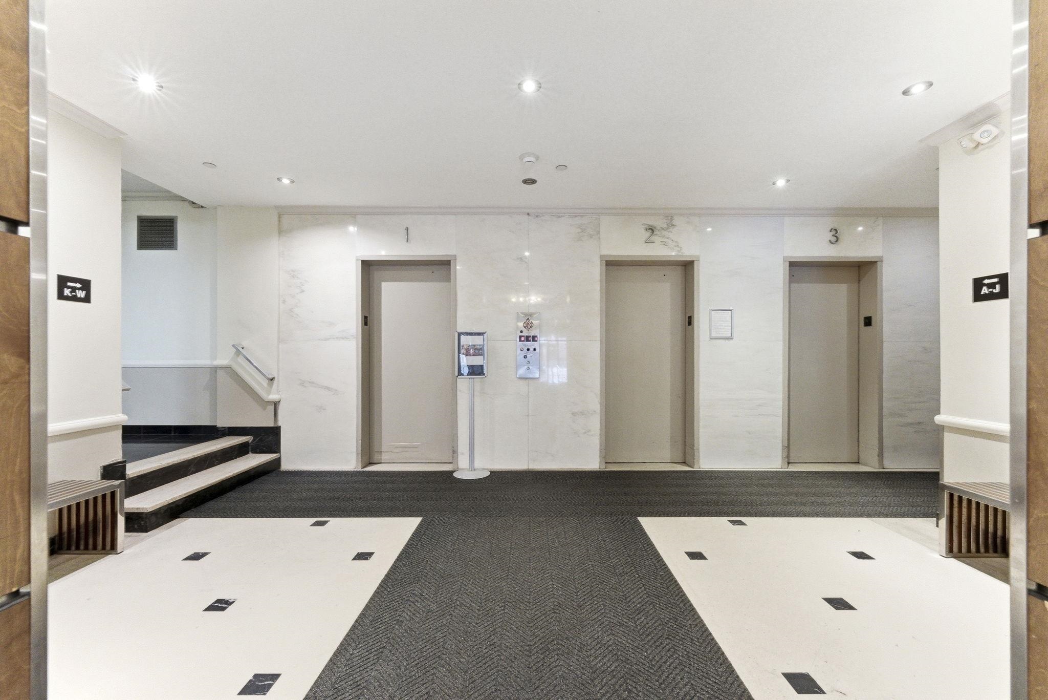 201 ST PAULS AVE #7B