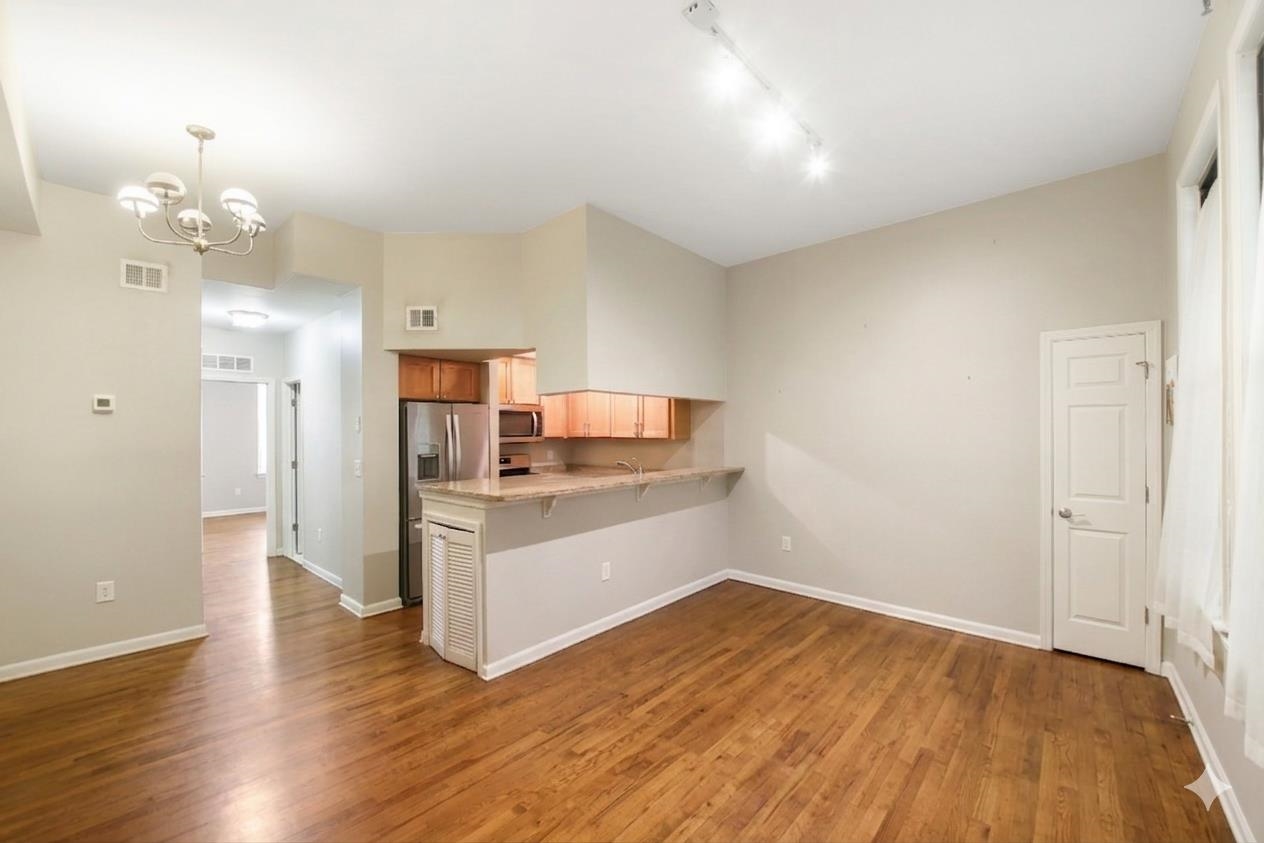187 WAYNE ST - Photo 2