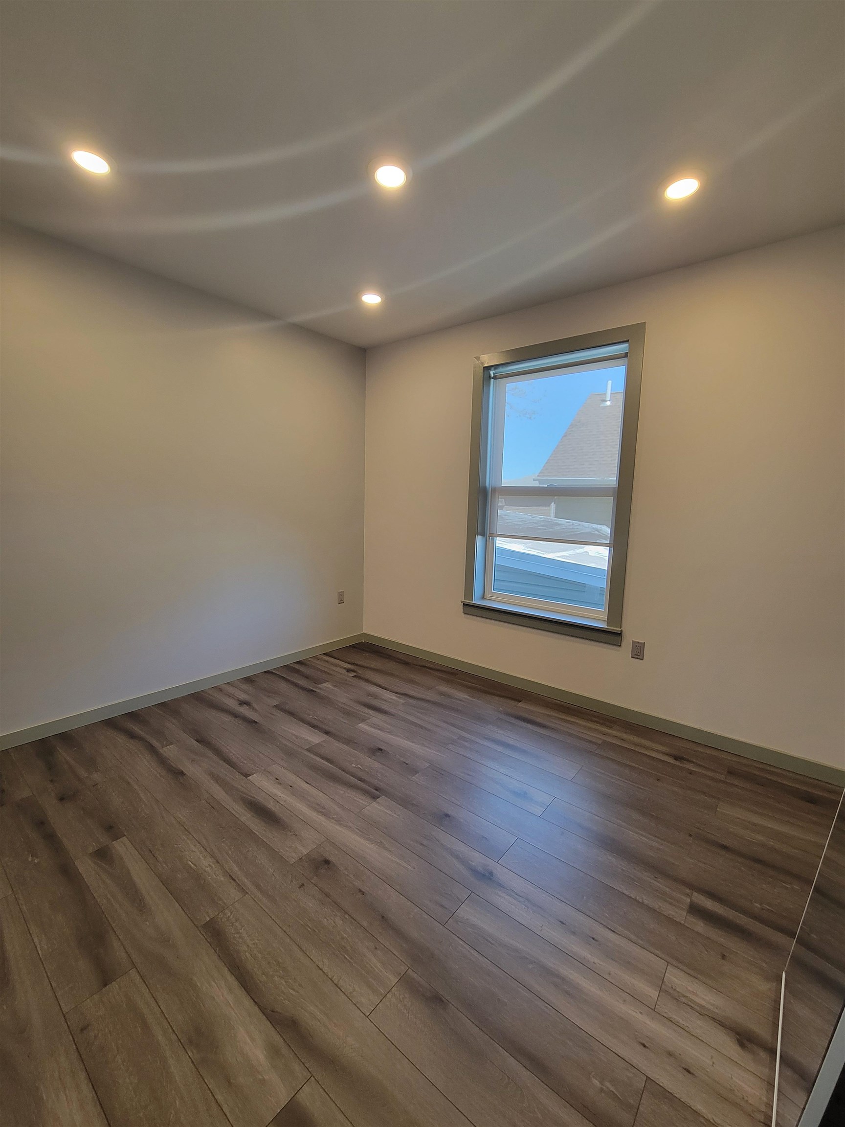 17 HARTLEY PL