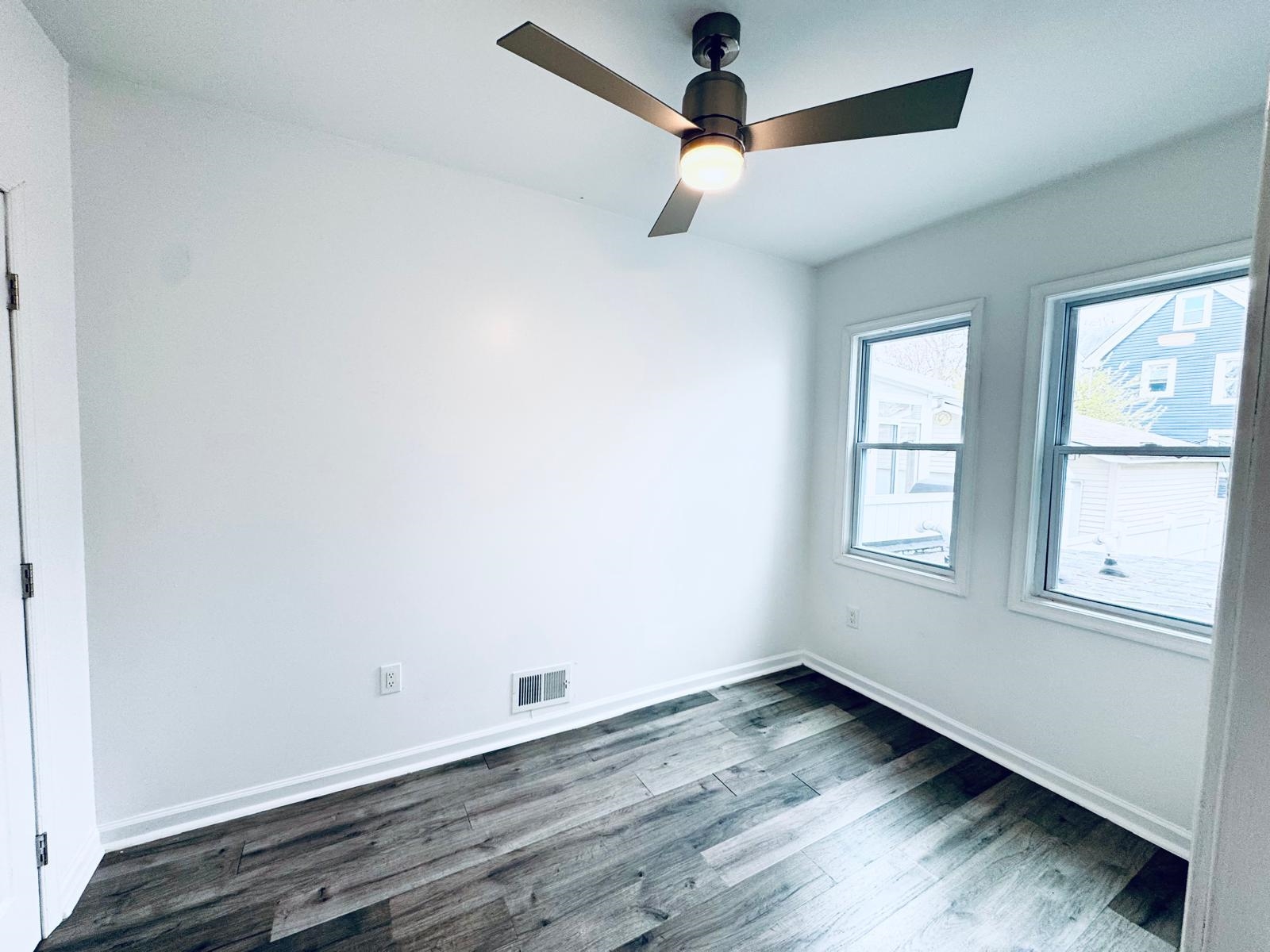 26 OLEAN AVE