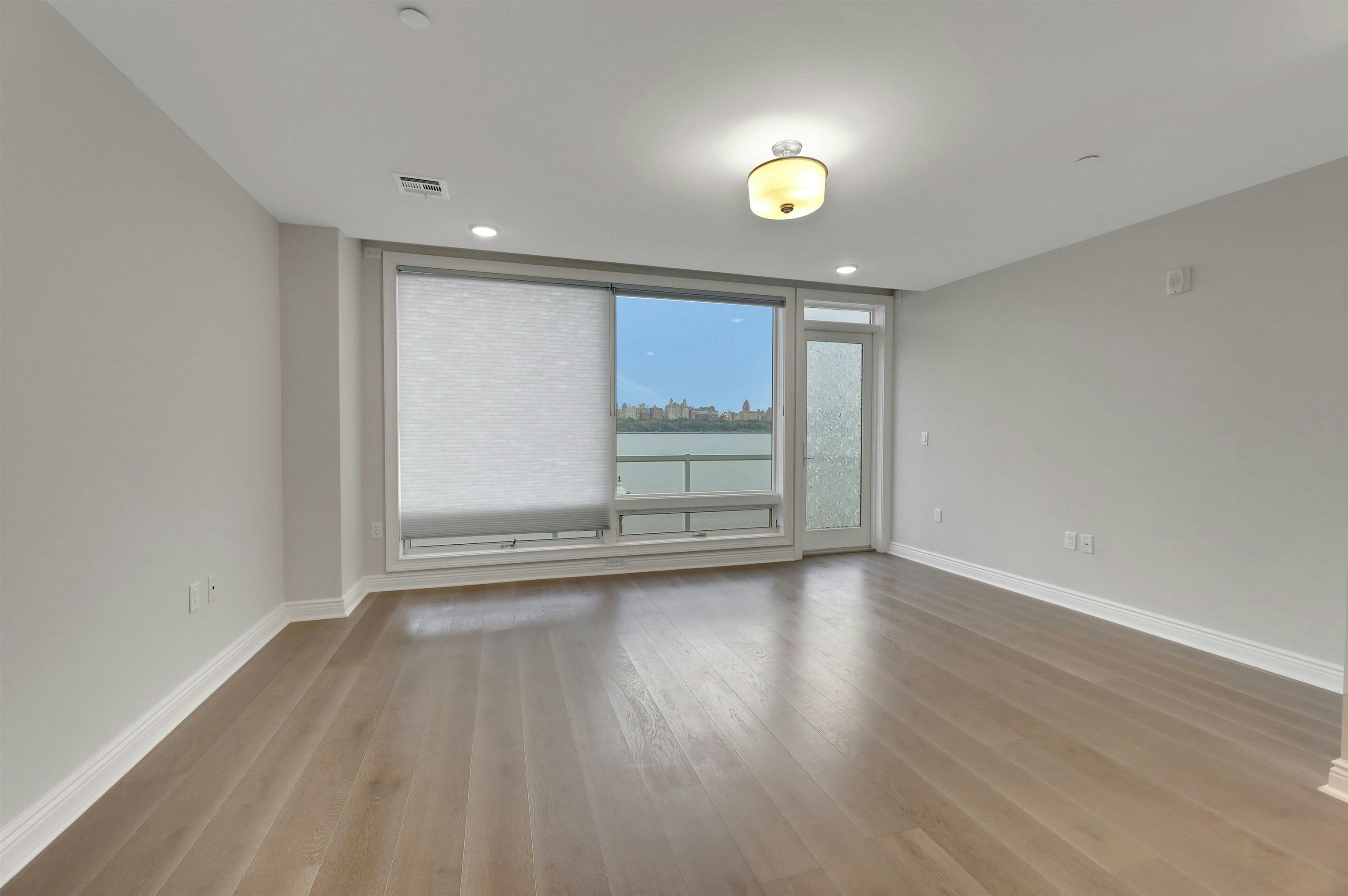 3 SOMERSET LANE #109