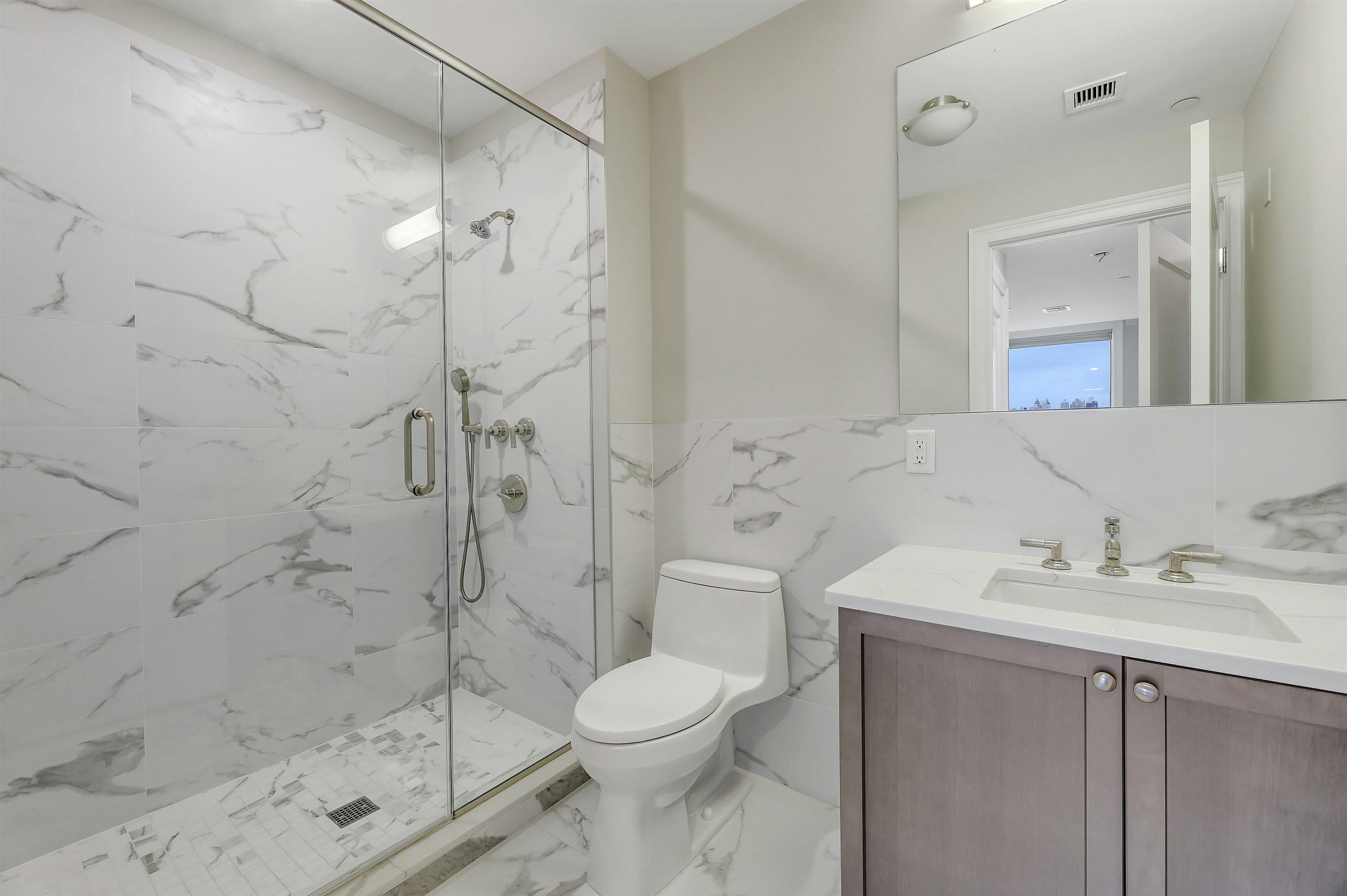 3 SOMERSET LANE #109