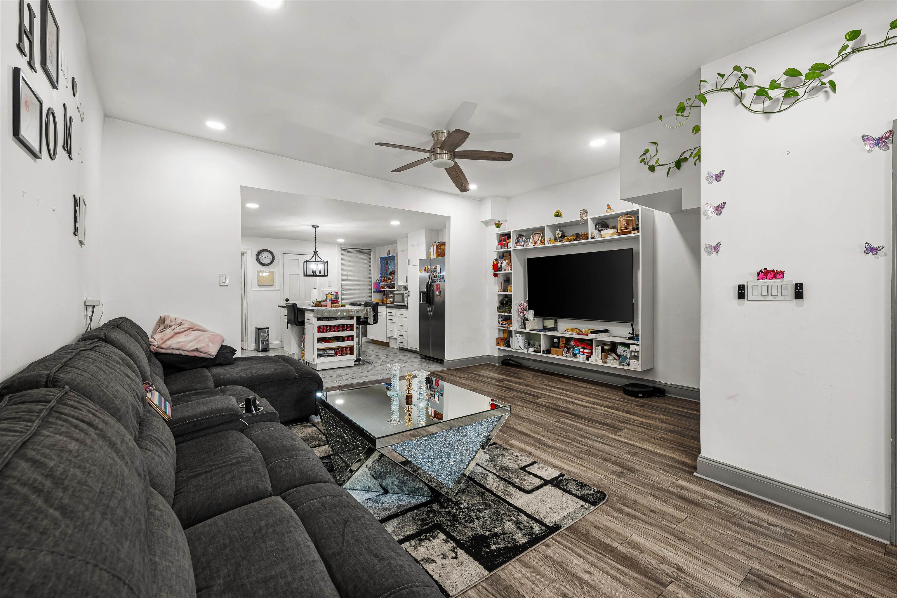 134 BROADWAY - Photo 4