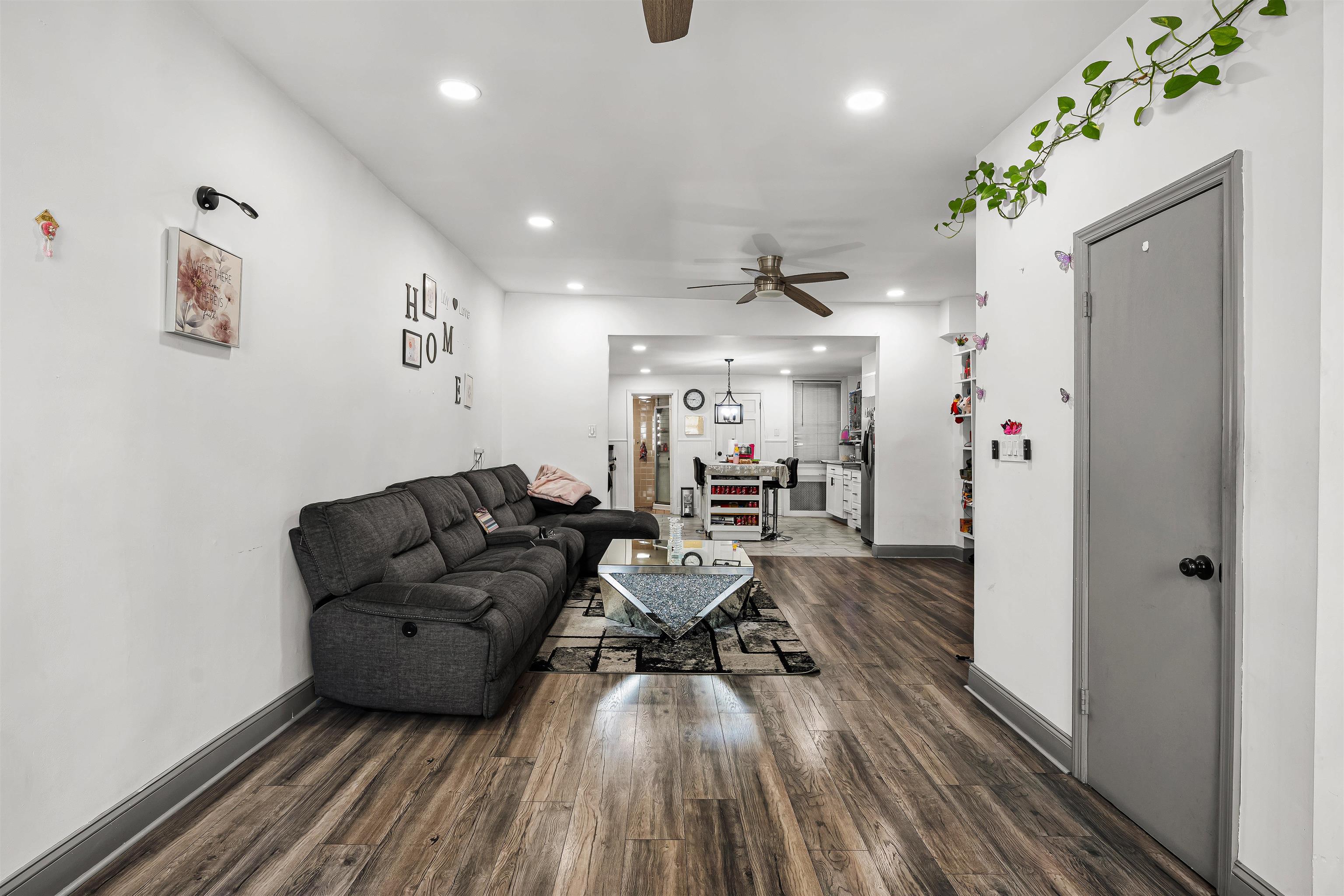 134 BROADWAY - Photo 5