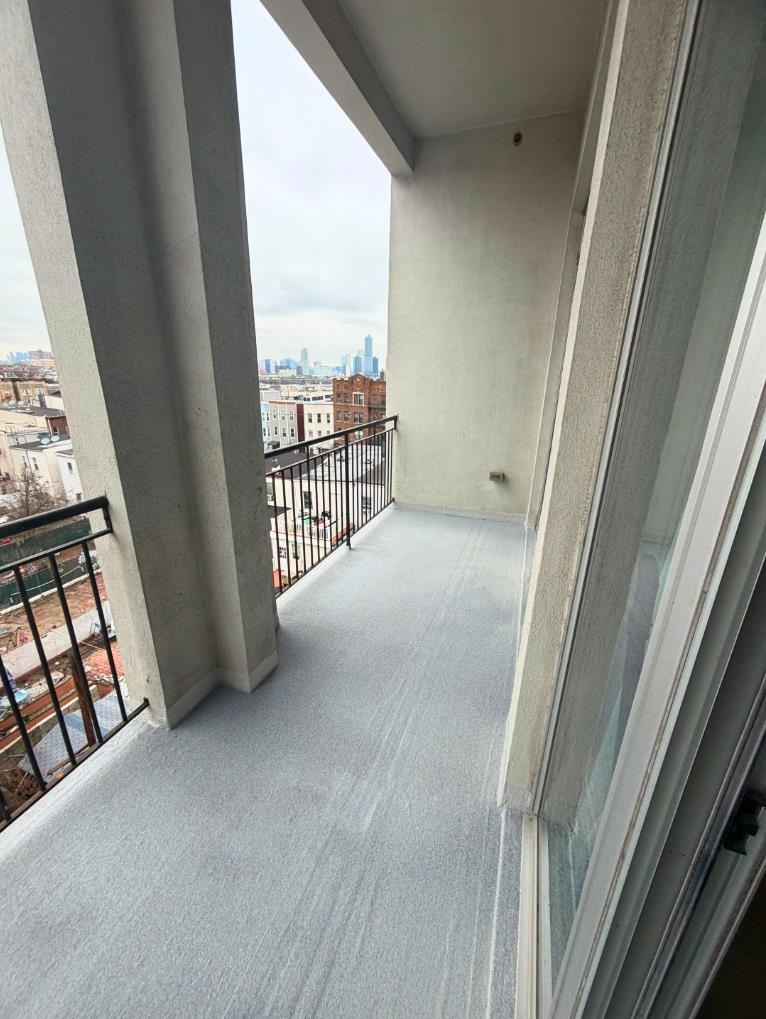 650 MONTGOMERY ST #505