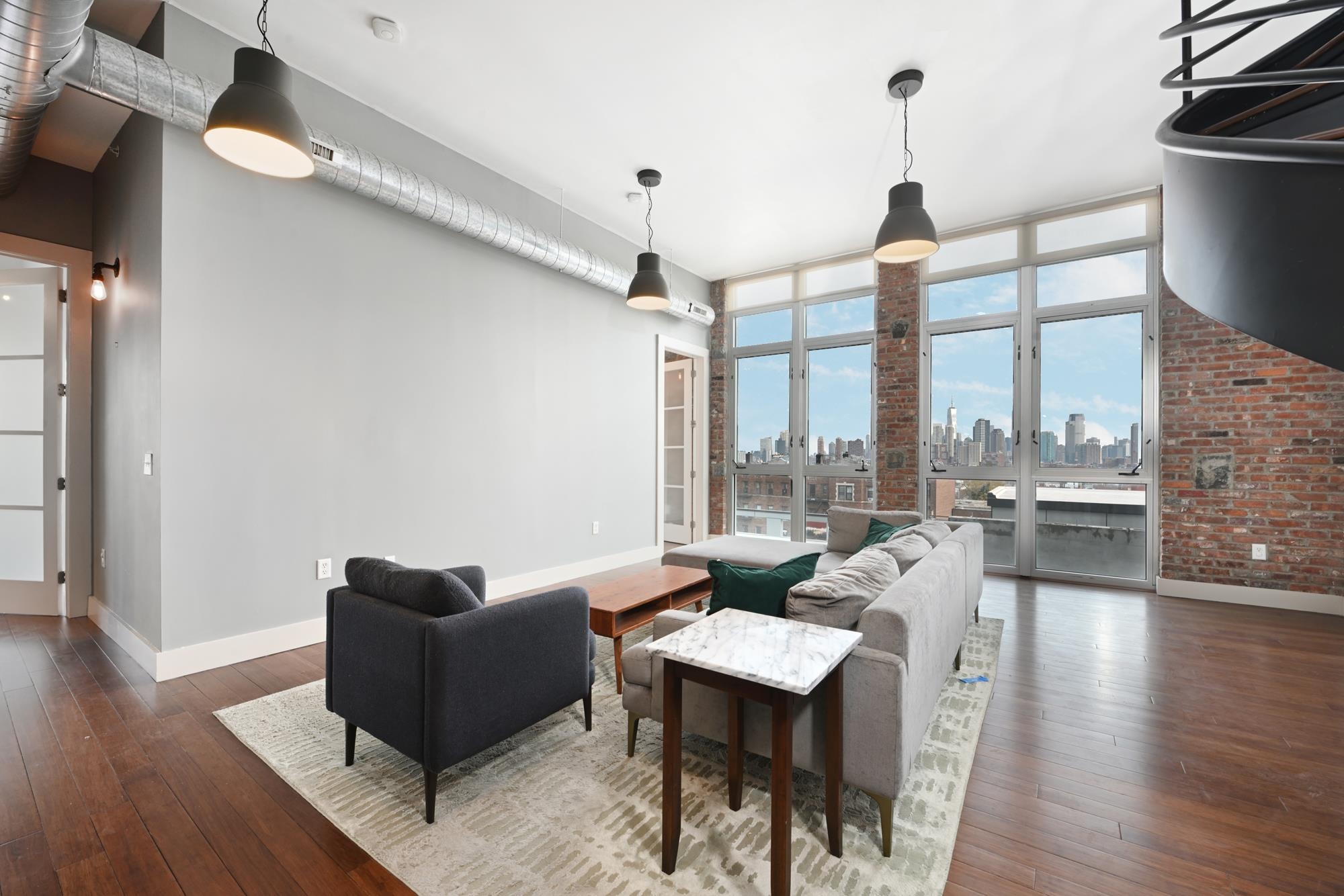 650 MONTGOMERY ST #505