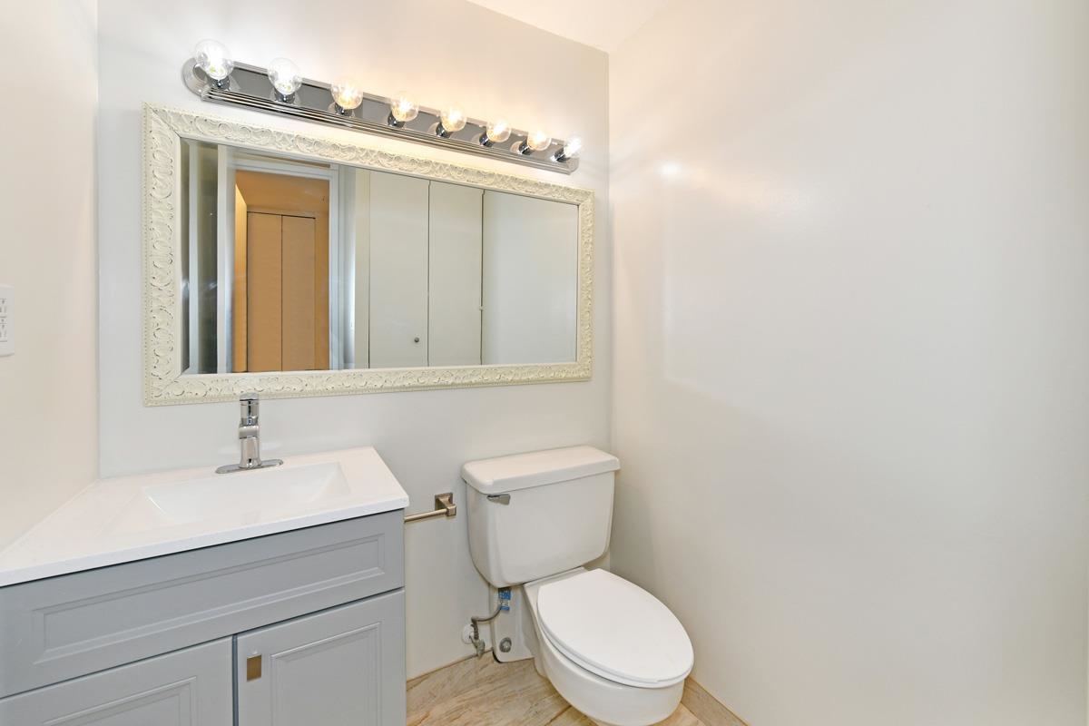 7004 BLVD EAST - Photo 4
