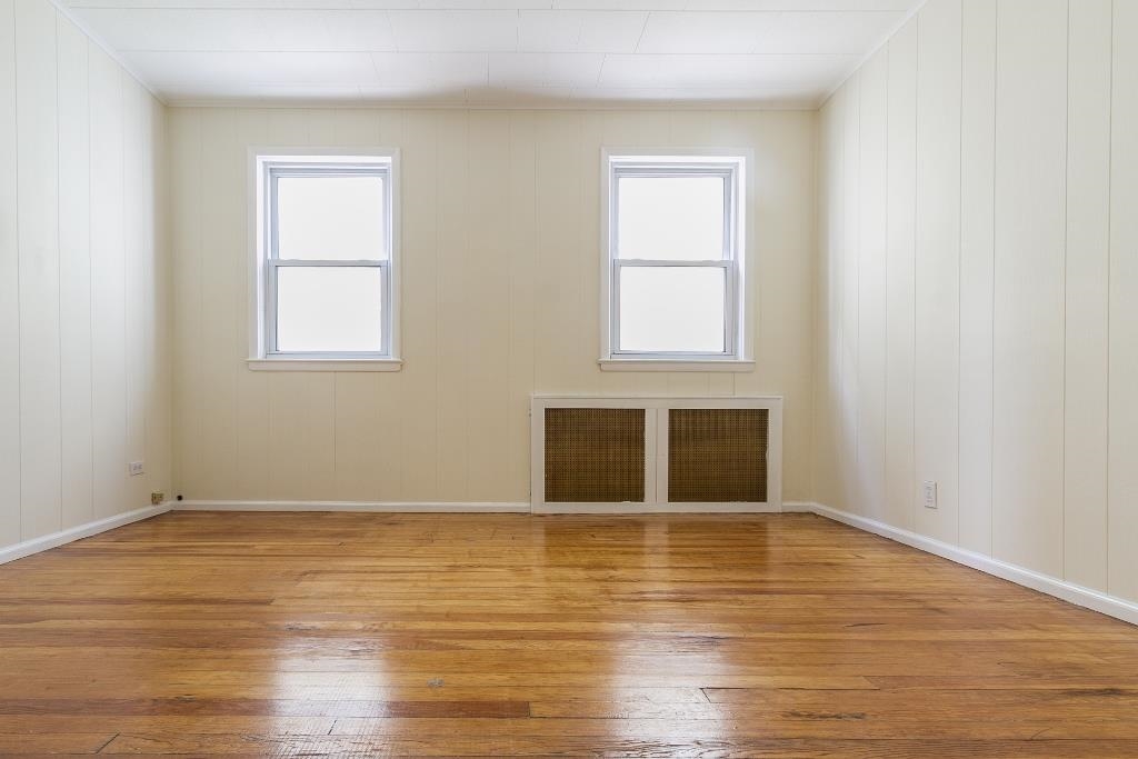 306 NEPTUNE AVE