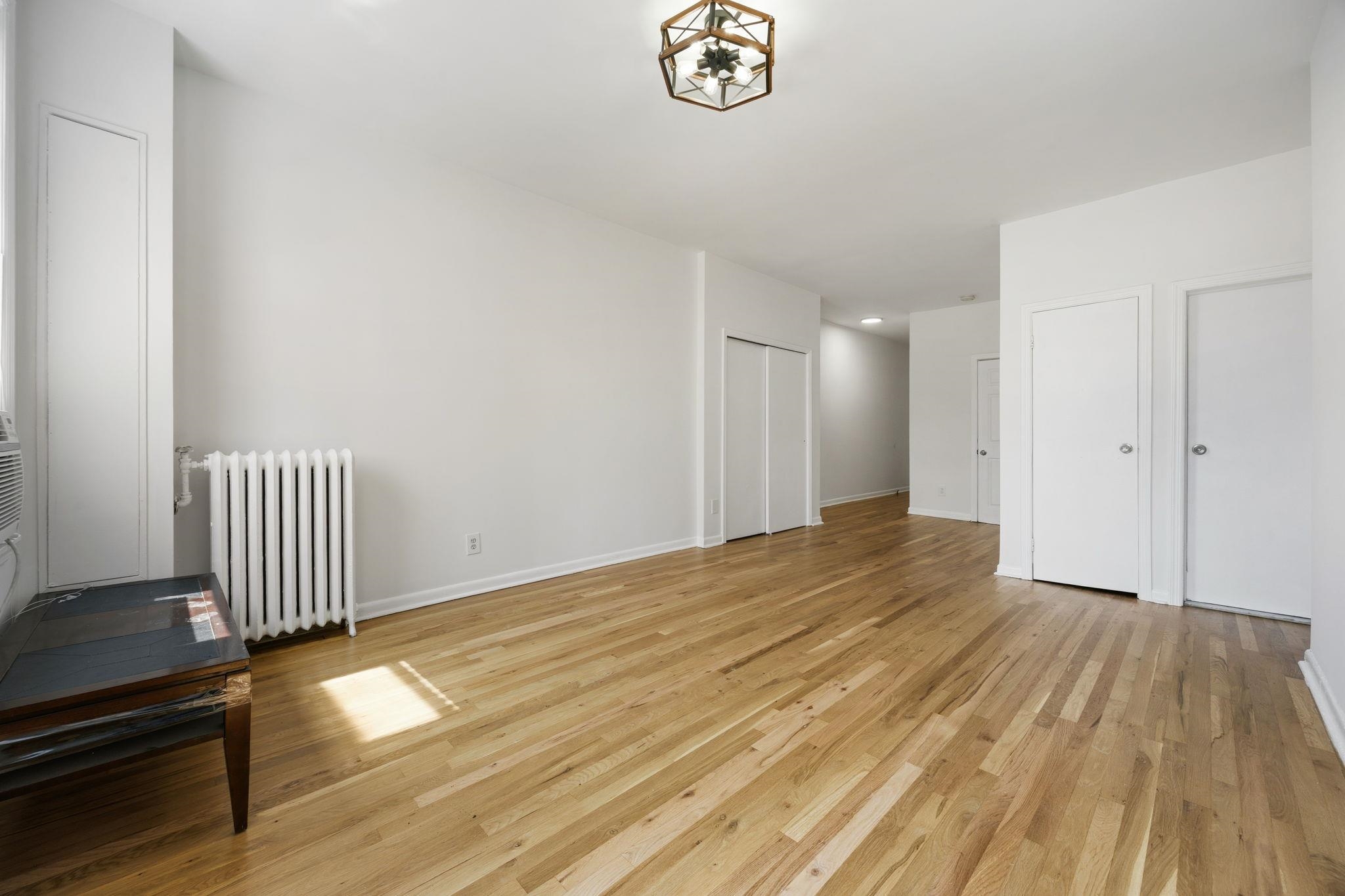 282 MAGNOLIA AVE #9