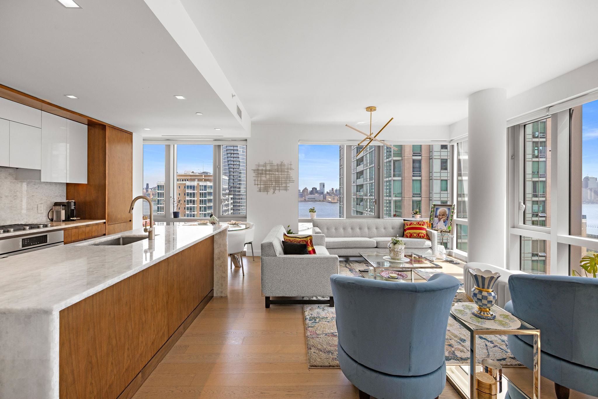 75 PARK LANE SOUTH #1607