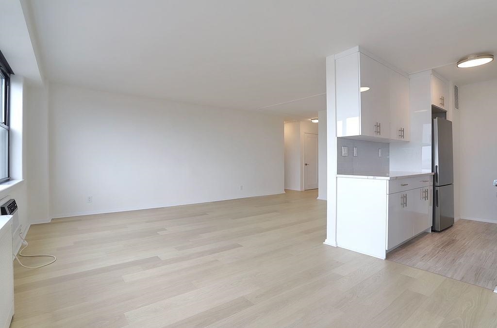 500 CENTRAL AVE - Photo 4