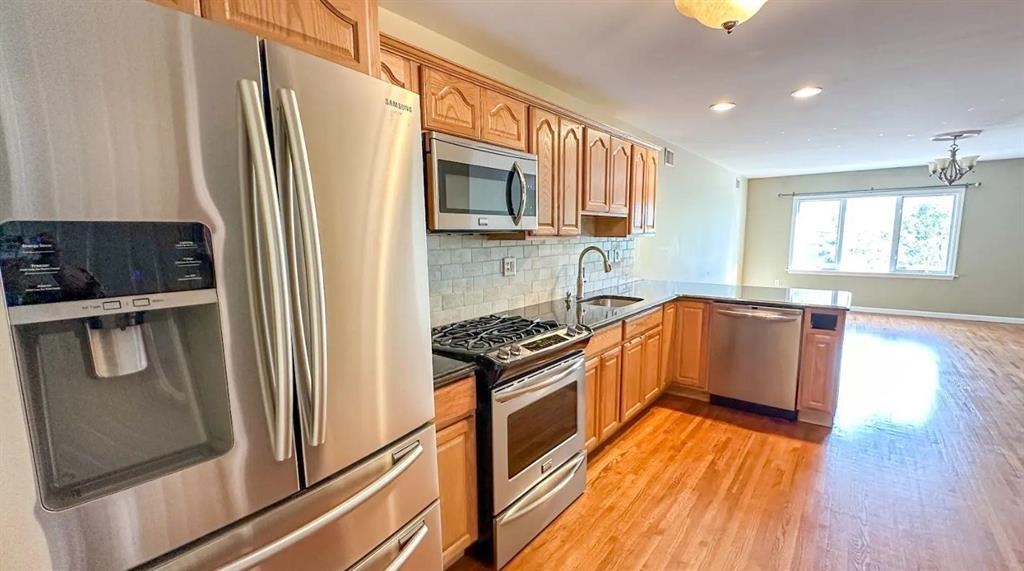 161 WEST 53RD ST