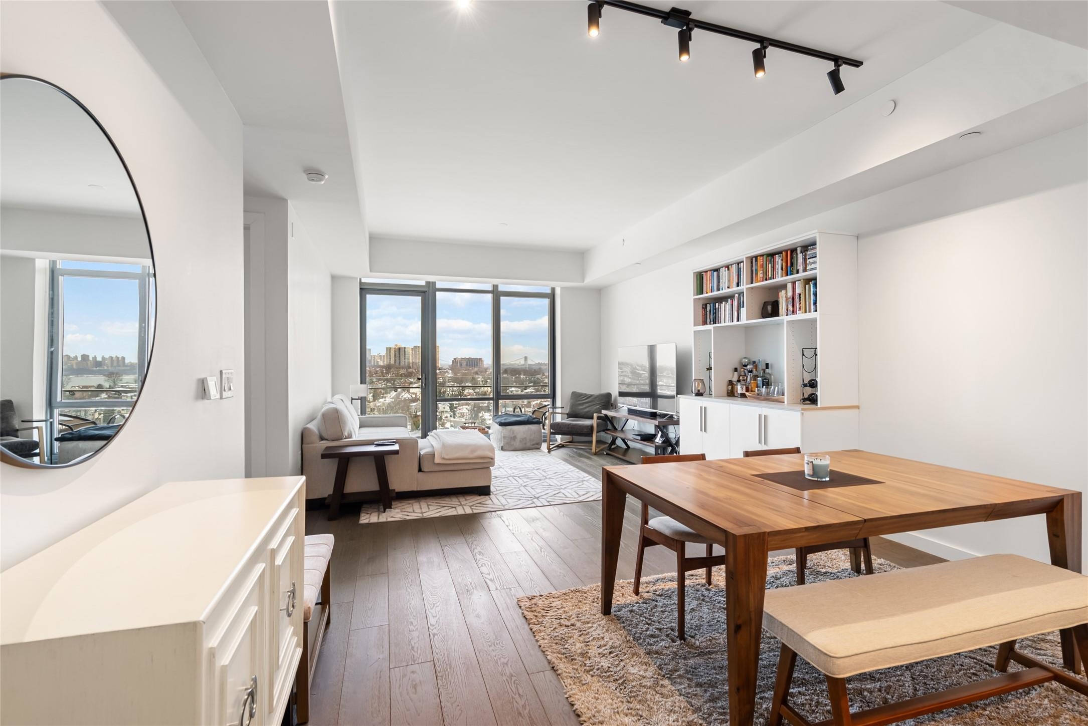 320 ADOLPHUS AVE - Photo 4