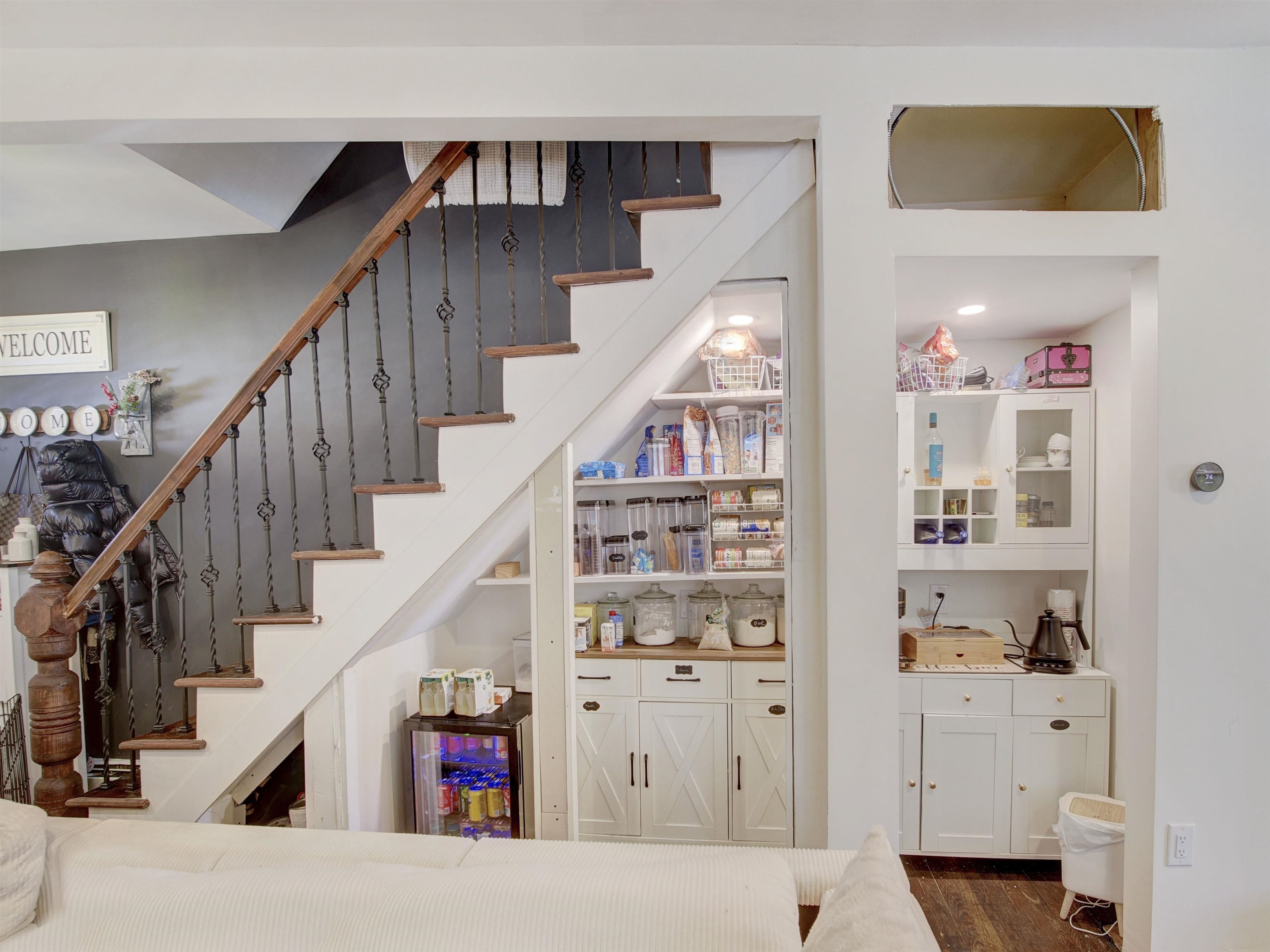 26 EAST 49TH ST - Photo 5