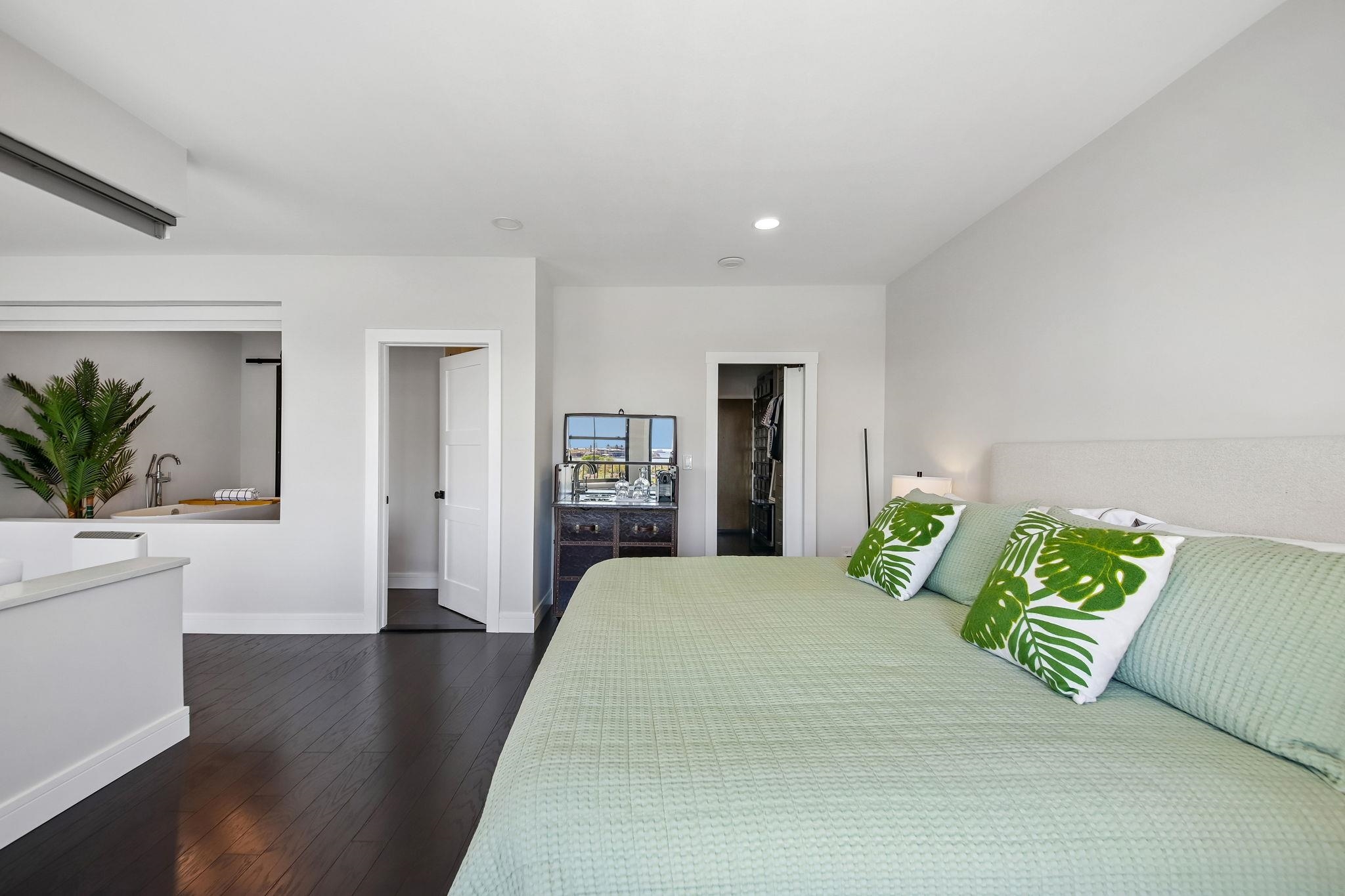 1 GREENE ST #601-2