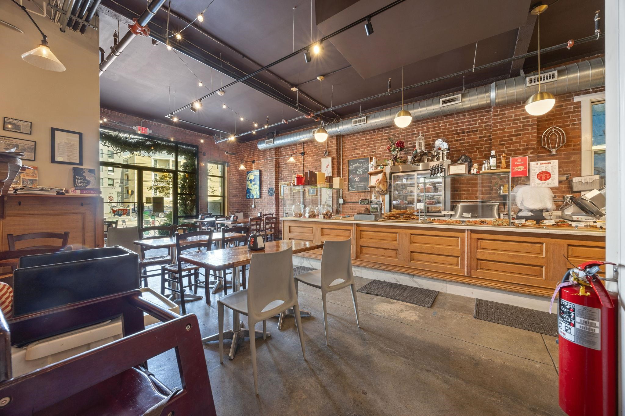 371 4TH ST - Photo 3