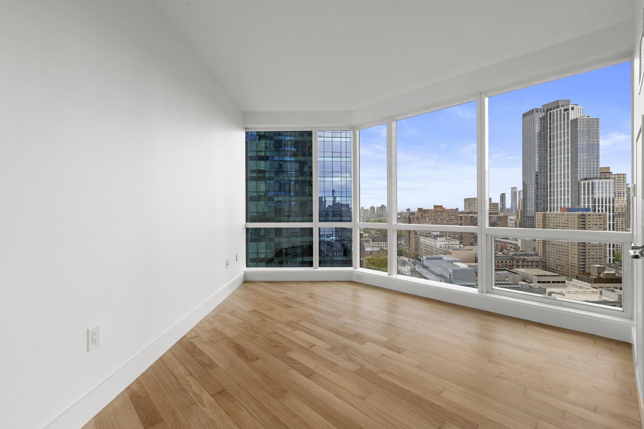 77 HUDSON ST #23-03