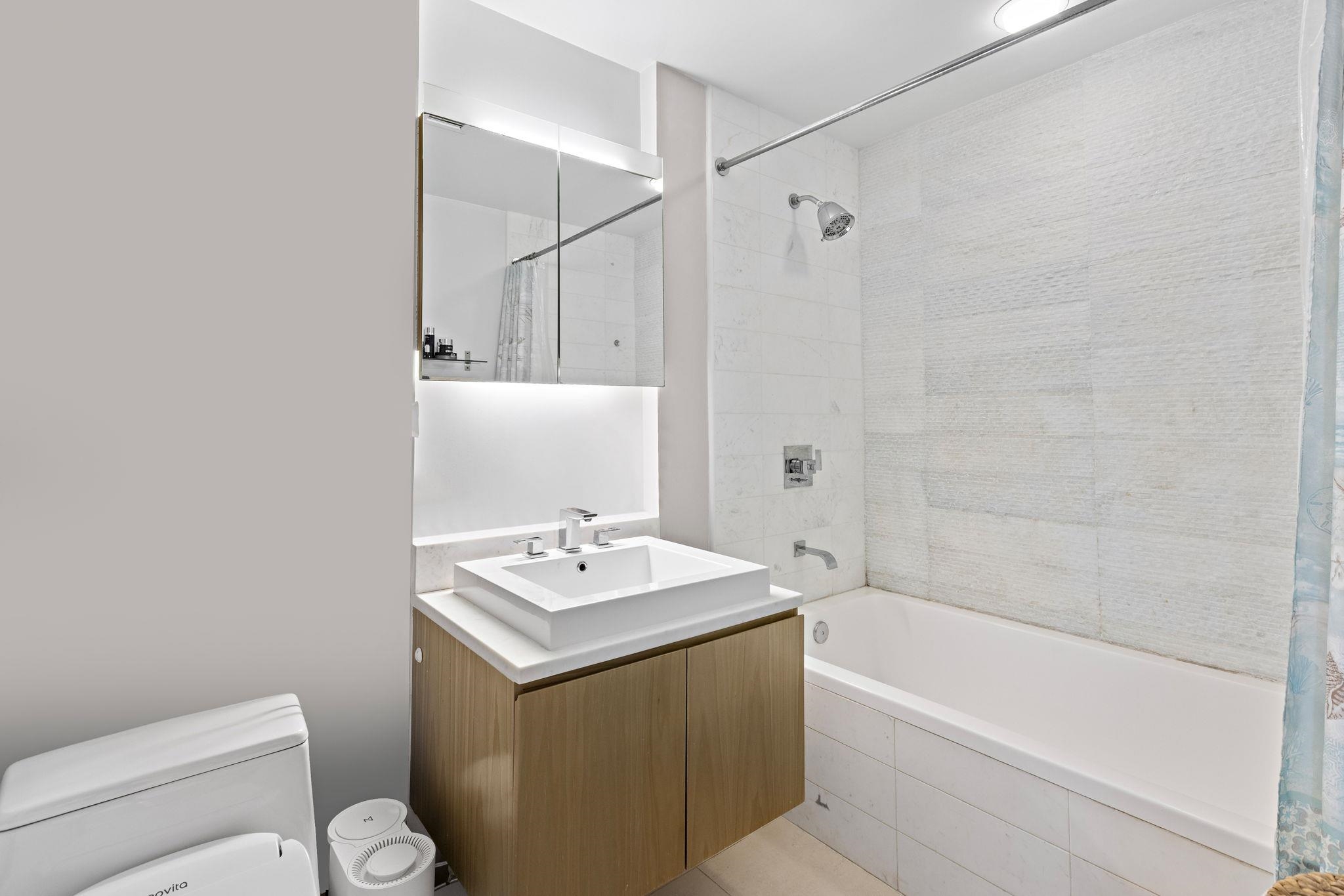 77 HUDSON ST #23-03