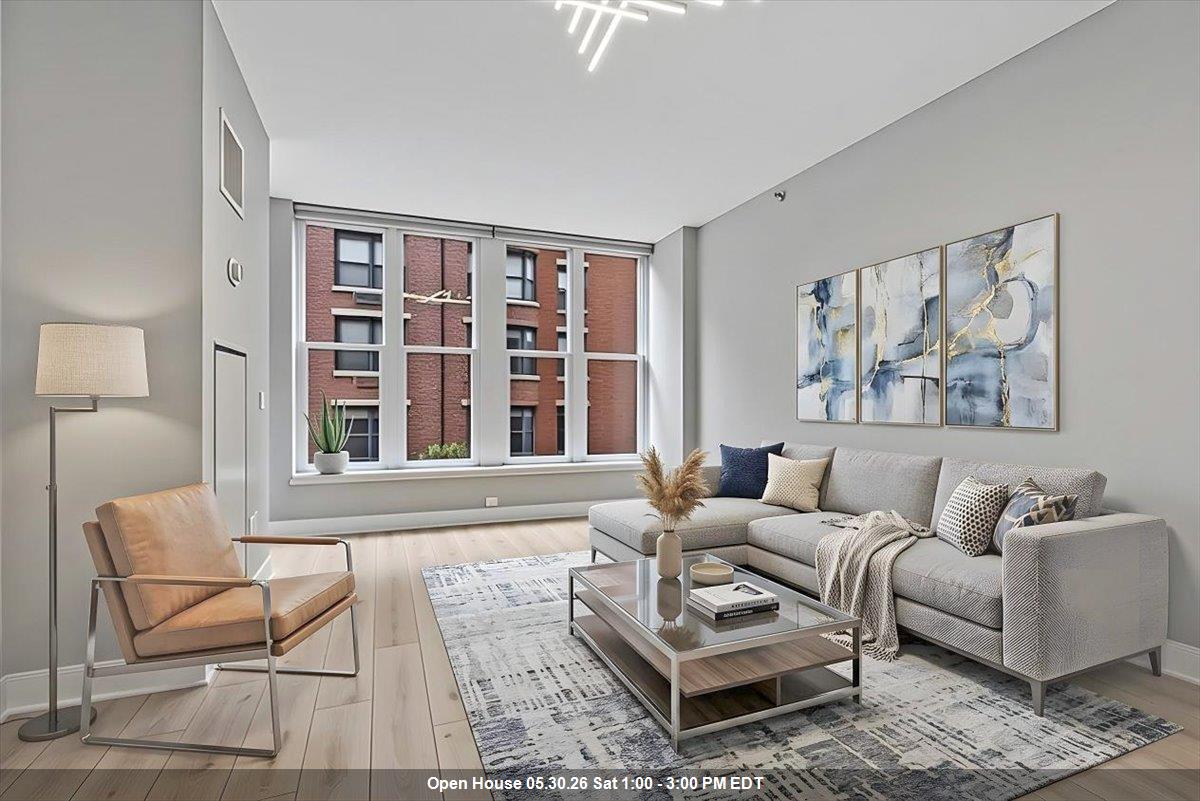 1125 MAXWELL LANE - Photo 1